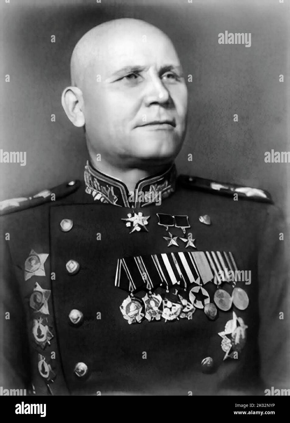 Ivan Stepanovich Konev (1897 - 1973) sowjetischer General und Marschall der Sowjetunion, der während des Zweiten Weltkriegs die Streitkräfte der Roten Armee an der Ostfront anführte und für die Übernahme eines großen Anlages von Osteuropas verantwortlich war. Stockfoto