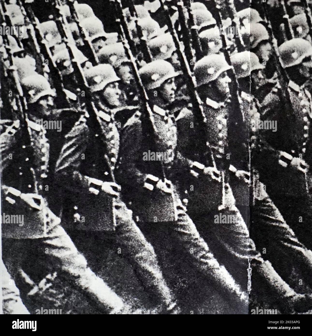 Hitlers Schlag gegen die Sowjetunion war plötzlich, deutsche Truppen dringen nach Russland vor. Zweiter Weltkrieg 1941 Stockfoto