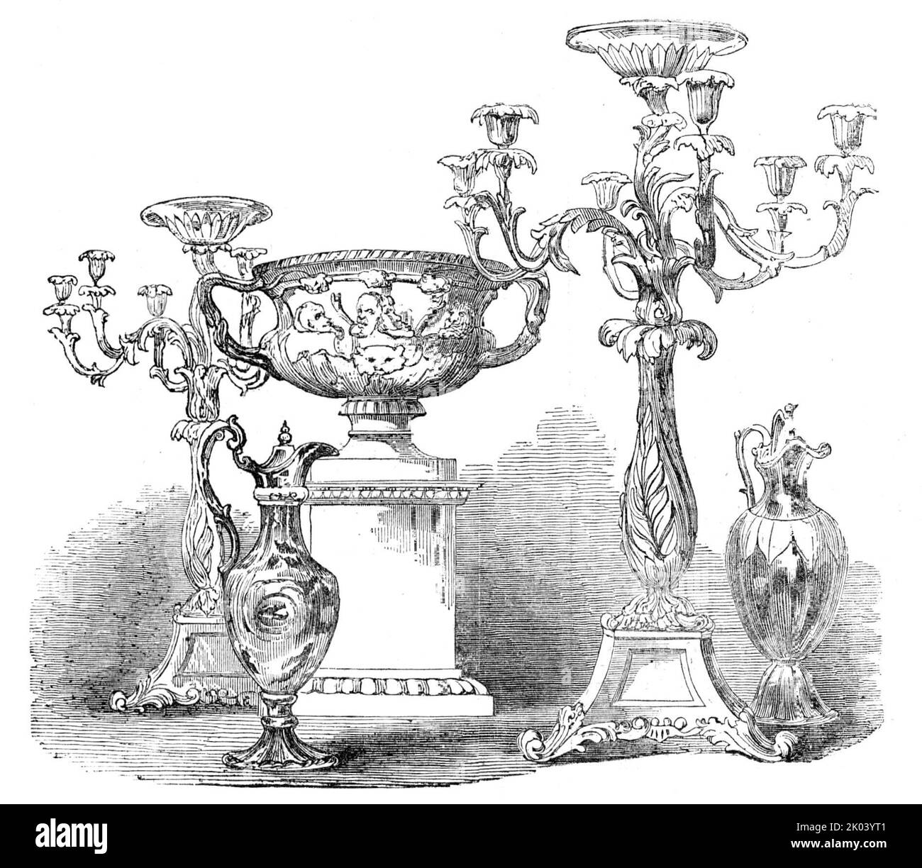 Das Liebig-Zeugnis, 1854. '...fünf Plate, hergestellt von den Herren Hunt und Roskell...ein schönes Exemplar britischen künstlerischen Designs...die höchste Bewunderung auf der Industrieausstellung in München erregte...Es wurde für die Präsentation an Baron Liebig erworben, Der bedeutende Chemiker...Baron Liebeg hatte den Wunsch geäußert, dass das Geschenk aus der oben genannten Anzahl von Stücken bestehen sollte, damit jedes seiner fünf Kinder einen Teil des Tellers erben kann - bestehend aus der Warwick Vase, zwei Candelabra, zwei Claret- oder Beer-Krügen'. Aus „Illustrated London News“, 1854. Stockfoto