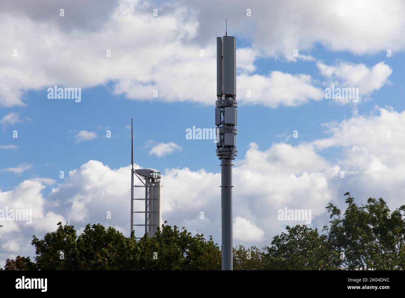 Zwei Türme in der Skyline von Glasgow Stockfoto