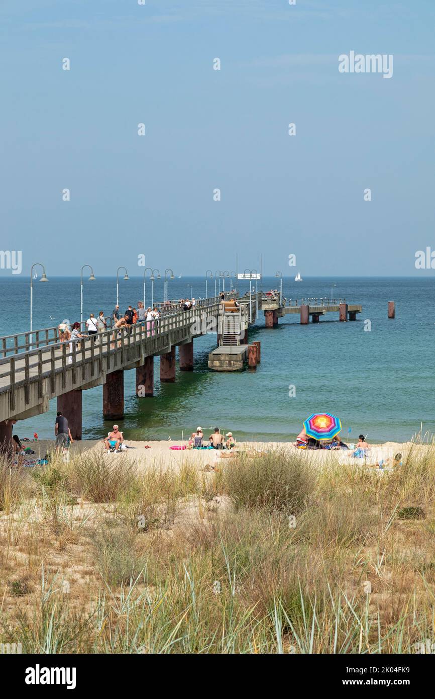 pier, Strand, Göhren, Insel Rügen, Mecklenburg-Vorpommern, Deutschland Stockfoto