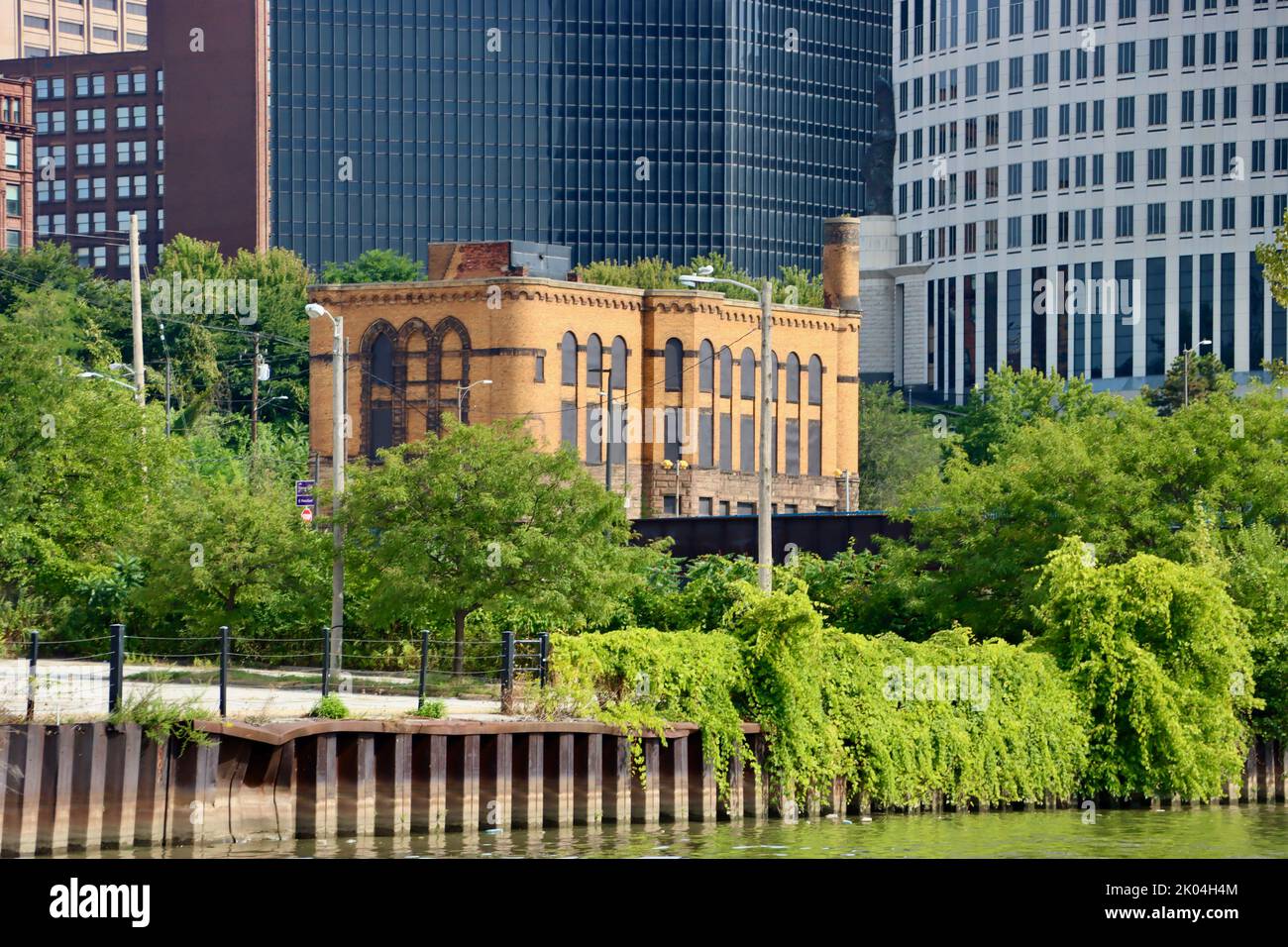 Blick auf Cleveland vom Fluss Cuyahoga. Stockfoto
