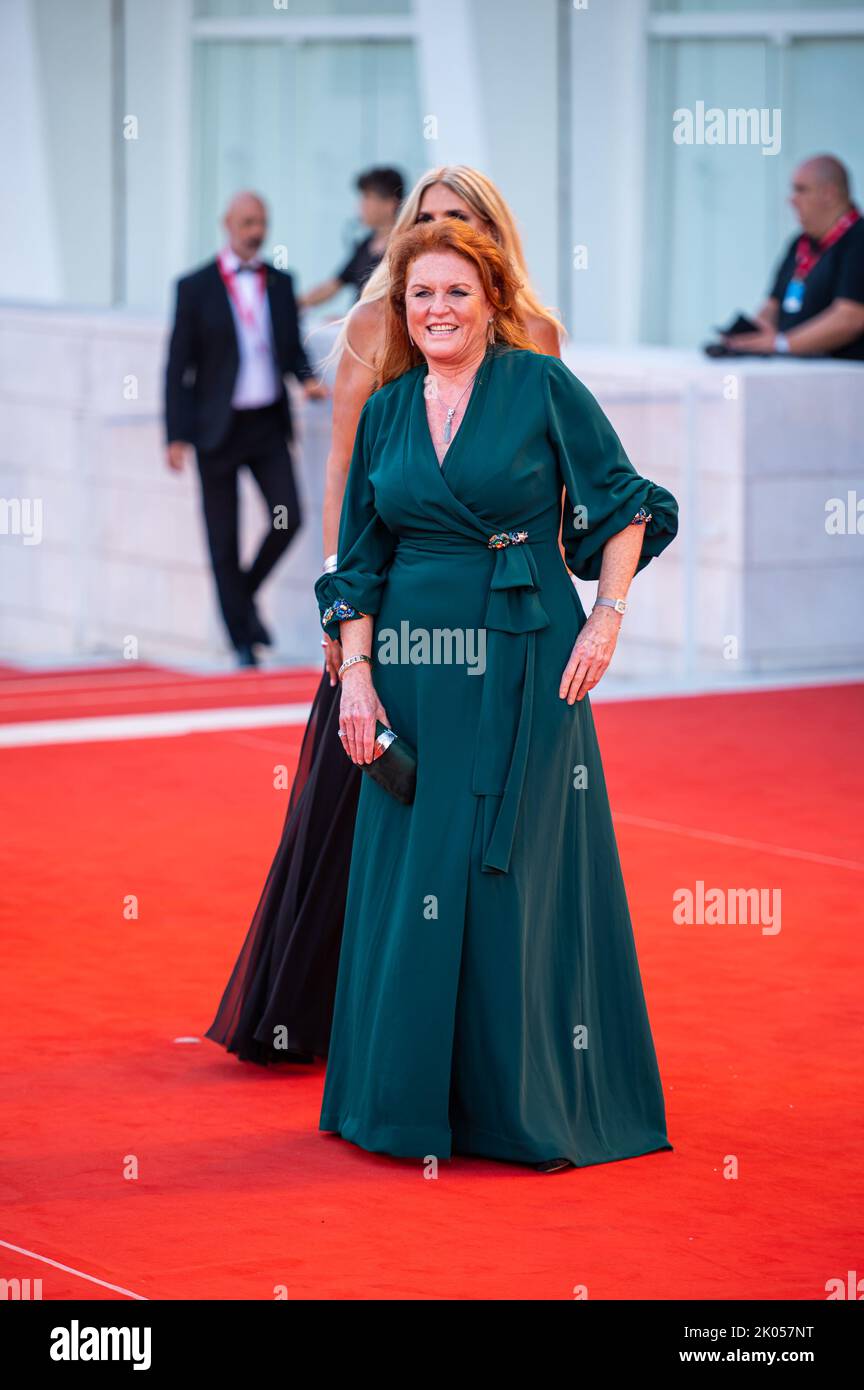 Sarah Ferguson besucht den roten Teppich „The Son“ beim Internationalen Filmfestival Venedig 79. am 07. September 2022 in Venedig, Italien. Stockfoto