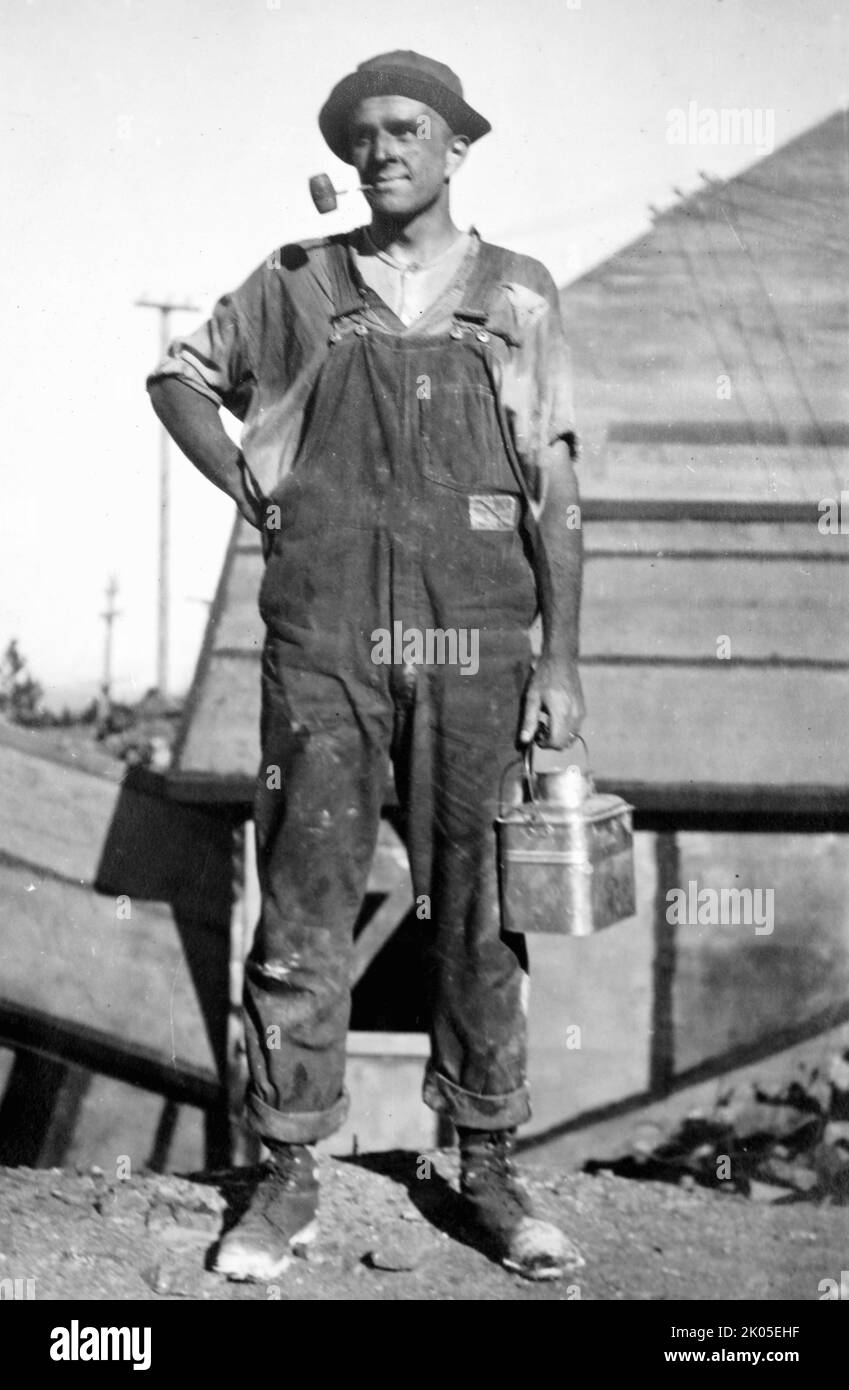 Amerikanisches Arbeiterporträt, ca. 1910. Stockfoto