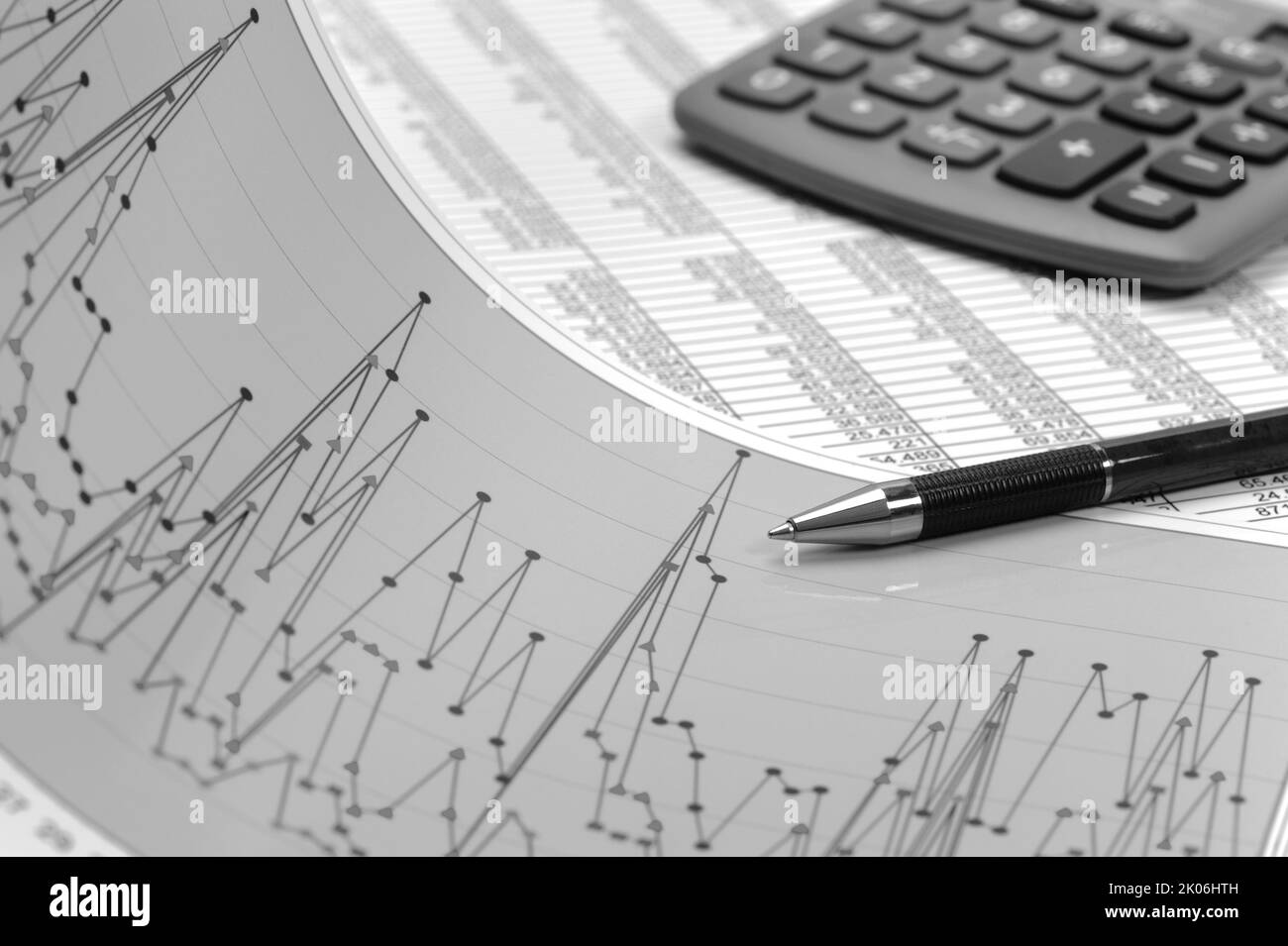Finanzen und Wirtschaft mit Diagramm Stockfoto