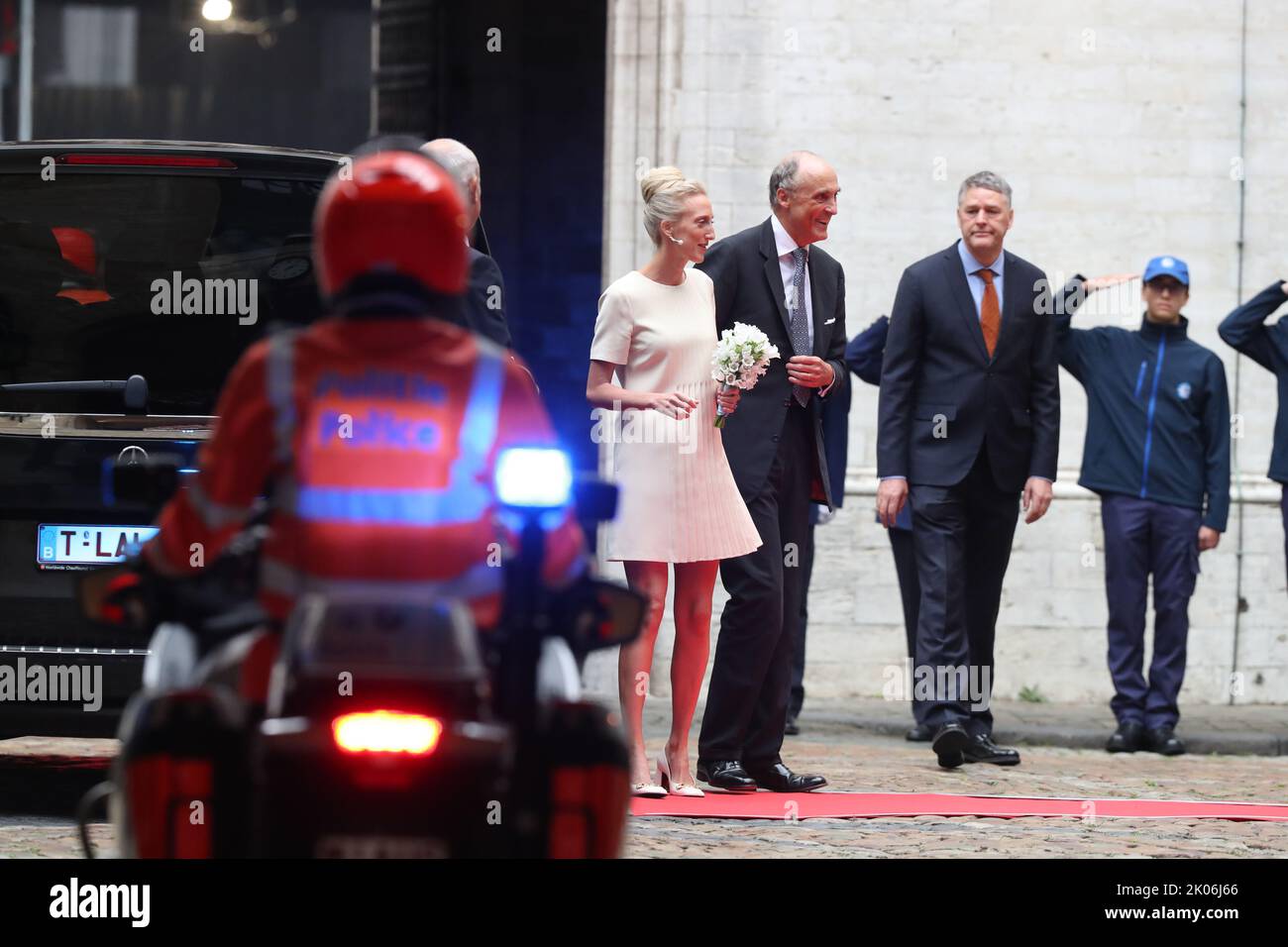 Prinzessin Maria Laura und Prinzessin Ard und Prinz Lorenz von Belgien auf der offiziellen Hochzeit von Prinzessin Maria-Laura von Belgien und William Isvy am Samstag, dem 10. September 2022, in Brüssel. BELGA FOTO NICOLAS MAETERLINCK Stockfoto