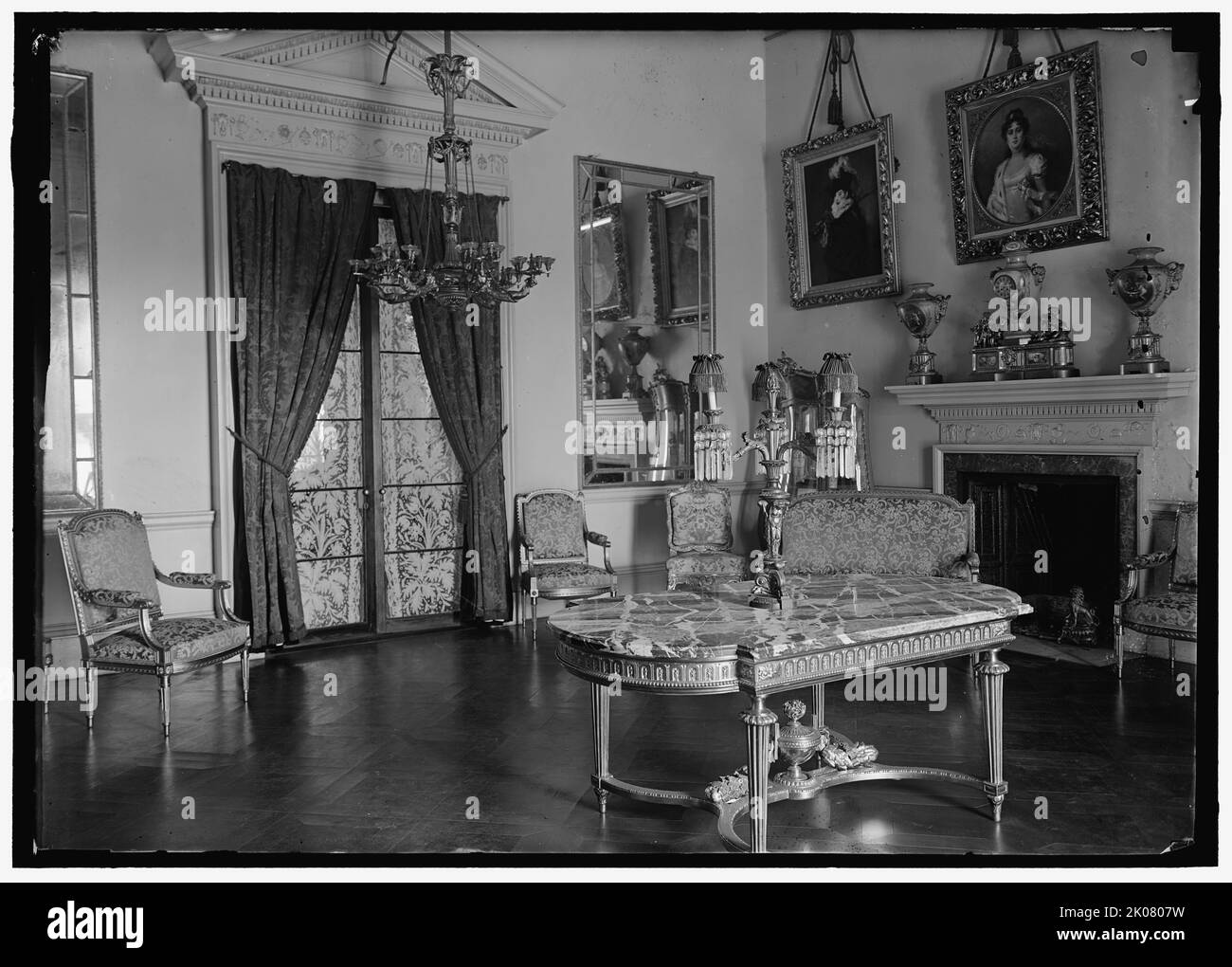 Monticello - Salon, zwischen 1914 und 1918. Stockfoto
