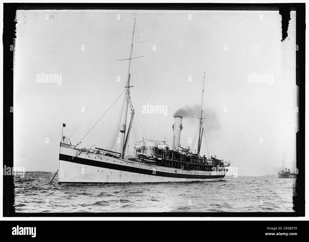 USA Trost, zwischen 1914 und 1918. Die 1896 erbaute SS Creole wurde von Cromwell Steamship Lines betrieben. Sie wurde 1898 von der US Navy erworben, in Solace umbenannt und in ein Krankenhausschiff umgewandelt. Sie war das erste Schiff der Marine, das die Genfer Flagge des Roten Kreuzes flog. Stockfoto