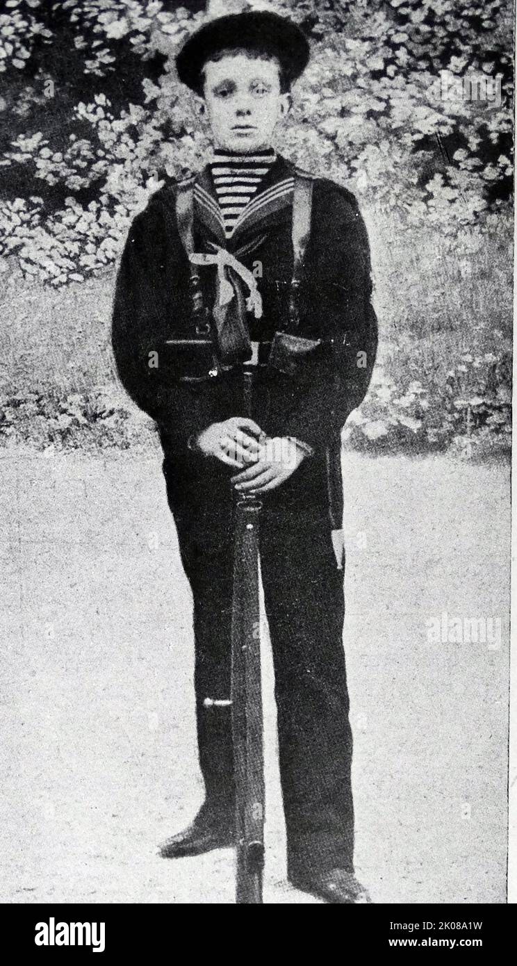 Alfonso XIII als kleiner Junge. König von Spanien Alfonso XIII. (17. Mai 1886 - 28. Februar 1941), auch bekannt als El Africano oder der Afrikaner, war vom 17. Mai 1886 bis zum 14. April 1931 König von Spanien, als die zweite spanische Republik ausgerufen wurde Stockfoto