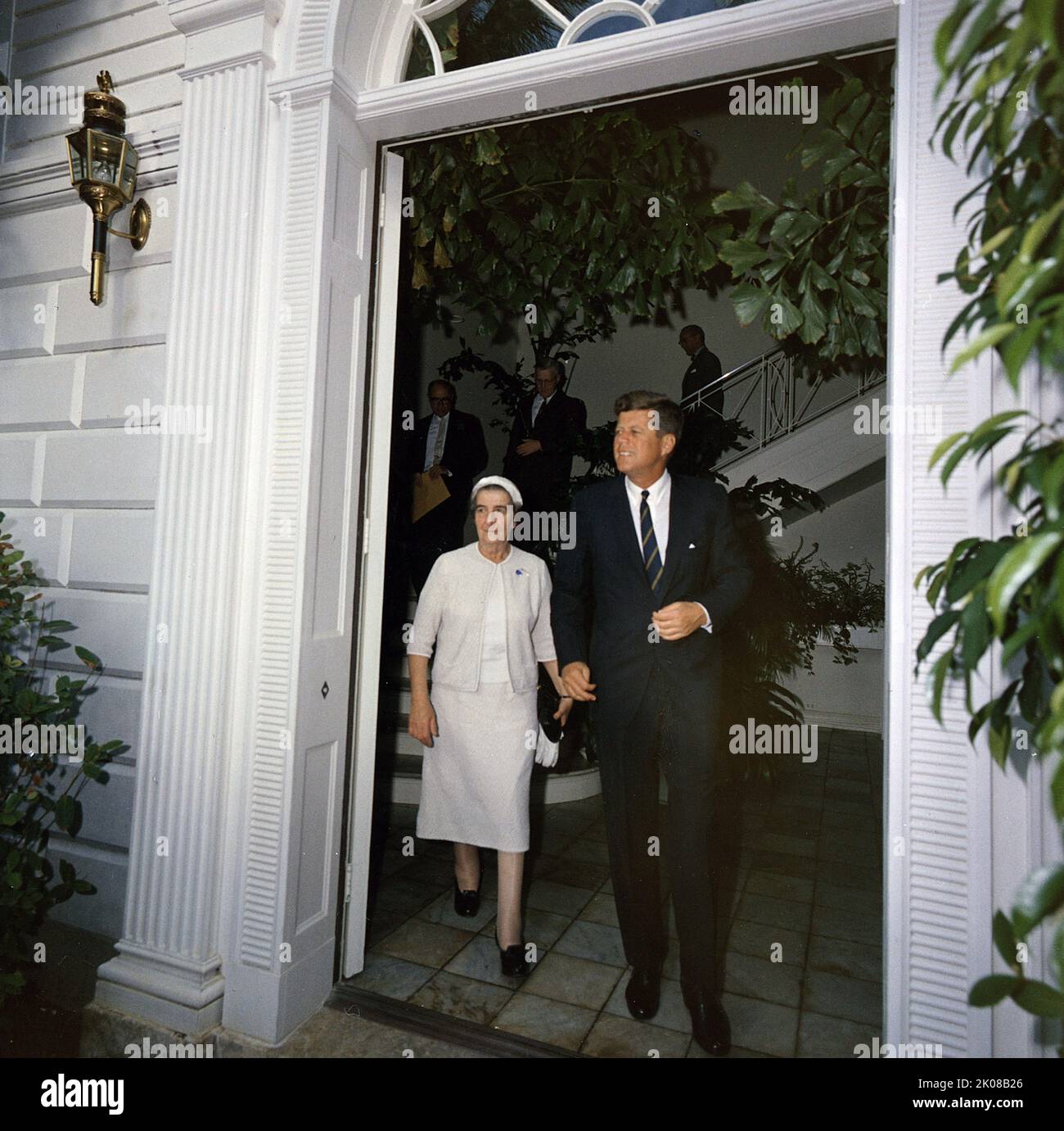 Präsident John Kennedy trifft sich mit dem israelischen Außenminister Golda Meir; Dezember 1962 Stockfoto
