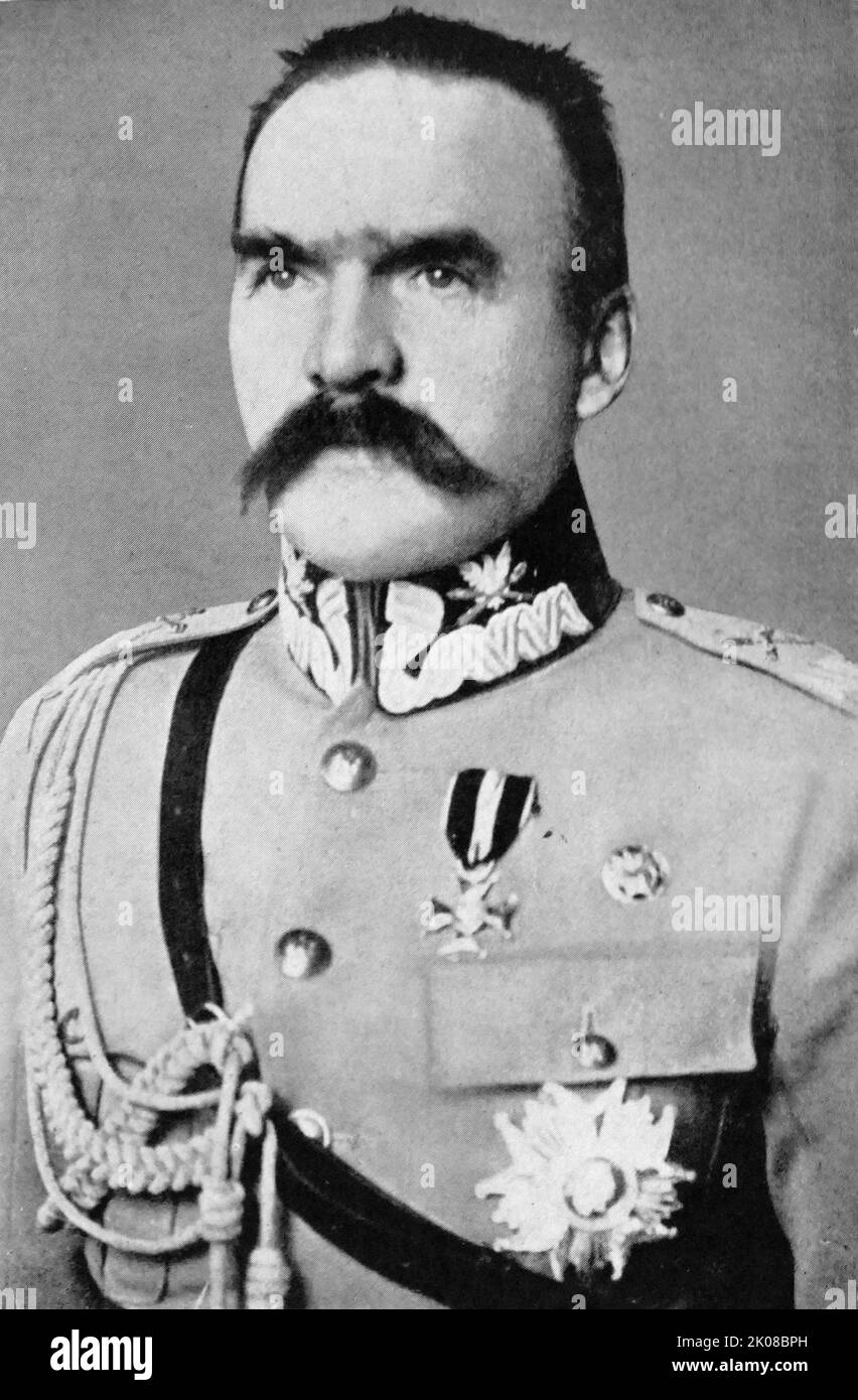 Jozef Klemens Pilsudski (1867 - 1935) Polnischer Staatsmann, der als Staatschef (1918-1922) und erster Marschall von Polen (ab 1920) diente. Er galt als de facto Führer (1926-35) der Zweiten Polnischen Republik als Minister für militärische Angelegenheiten. Nach dem Ersten Weltkrieg hatte er eine zunehmende Dominanz in der polnischen Politik und war ein aktiver Akteur in der internationalen Diplomatie Stockfoto