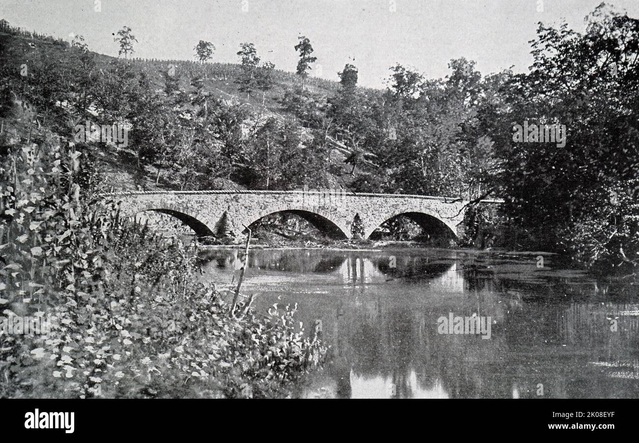 Antietam-Brücke. Die Schlacht von Antietam (Schlacht von Sharpsburg) war eine Schlacht des amerikanischen Bürgerkrieges, die am 17. September 1862 zwischen der Armee des konföderierten Generals Robert E. Lees von Northern Virginia und der Armee des Vereinigten Generals George B. McClellan von Potomac in der Nähe von Sharpsburg, Maryland und Antietam Creek ausgetragen wurde Stockfoto