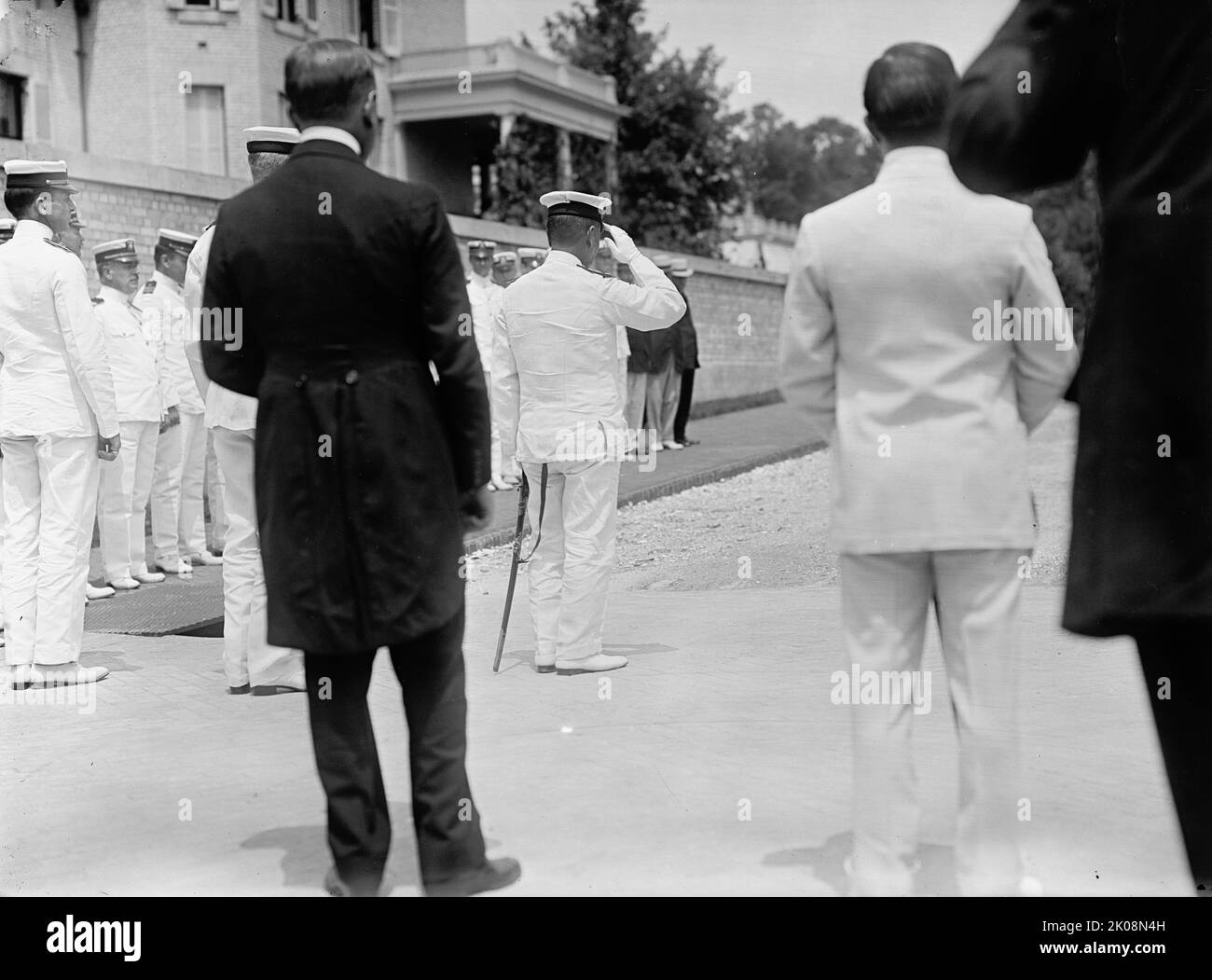 Admiral Togo an der U.S. Naval Academy, Annapolis, Maryland, 1911. [Der japanische Admiral der Flotte Togo Heihachiro besucht die USA]. Stockfoto