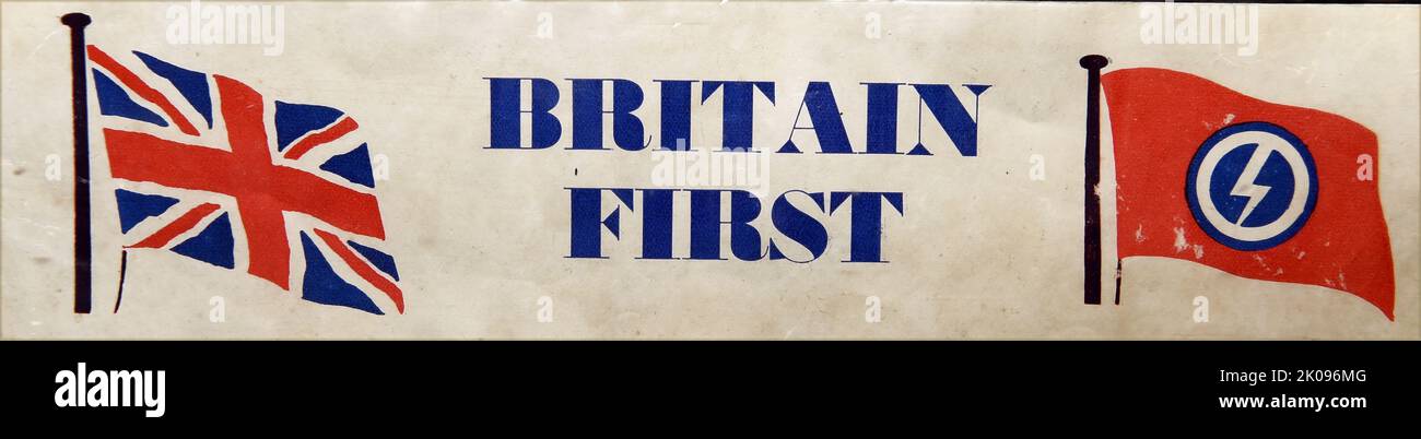 Memorabilien der British Union of Fascists (BUF), einer britischen faschistischen politischen Partei, die 1932 von Oswald Mosley gegründet wurde. Mosley änderte seinen Namen 1936 in die Britische Union der Faschisten und Nationalsozialisten und 1937 in die Britische Union. 1939, nach Beginn des Zweiten Weltkriegs, wurde die Partei von der britischen Regierung verboten und 1940 aufgelöst. Stockfoto