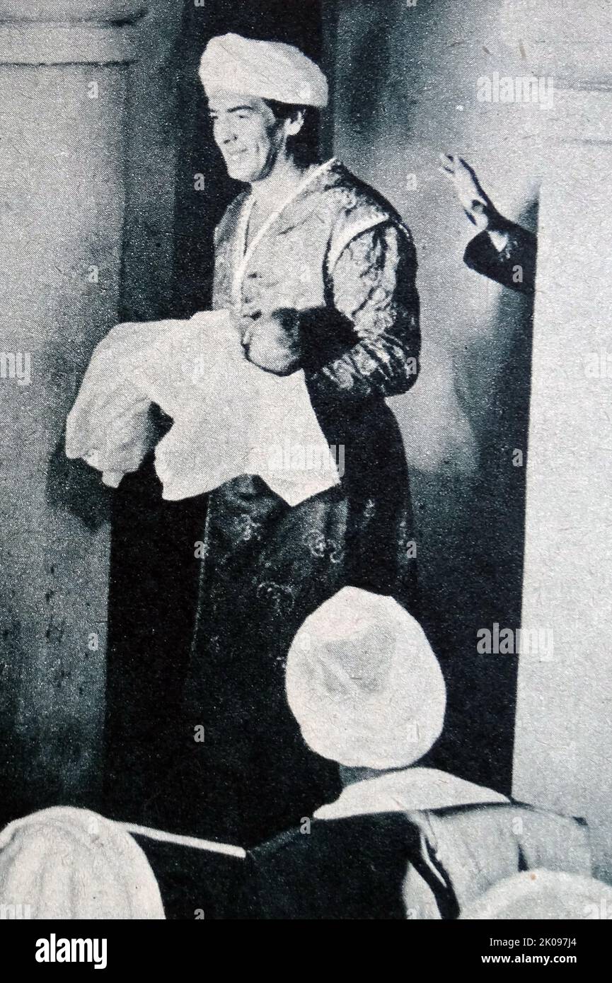 Victor John Reife (29. Januar 1913 - 4. August 1999) war ein amerikanischer Bühnen-, Film- und Fernsehschauspieler, der in den Jahren 1950s vor allem in mehreren Filmen mitwirkte. Er trat auch in vielen Musicals gegenüber Stars wie Rita Hayworth und Betty Grable auf. Stockfoto