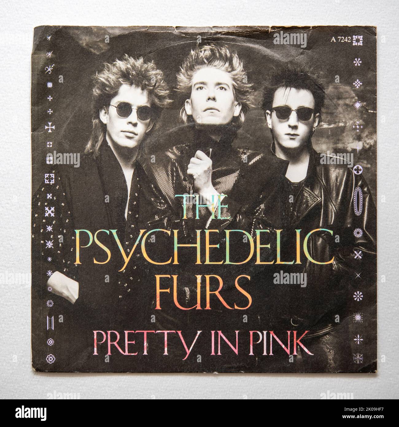 Bildercover der sieben Zoll großen Single-Version von Pretty in Pink von den Psychedelischen Furs, die 1986 veröffentlicht wurde. Stockfoto