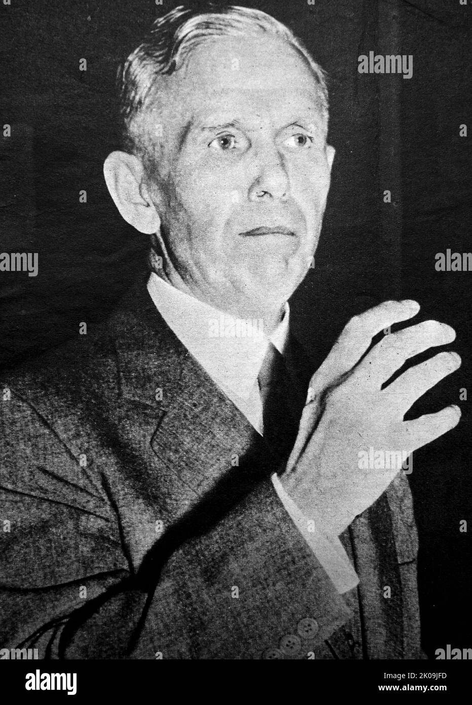 George Marshall (1880 - 1959) amerikanischer Soldat und Staatsmann. Er stieg durch die US-Armee auf, um Stabschef unter den Präsidenten Franklin D. Roosevelt und Harry S. Truman zu werden, dann diente er als Staatssekretär und Verteidigungsminister unter Truman. Als Außenminister trat Marshall für ein wirtschaftliches und politisches Engagement der USA für die europäische Erholung nach dem Krieg ein, einschließlich des Marshallplans, der seinen Namen trug. Stockfoto