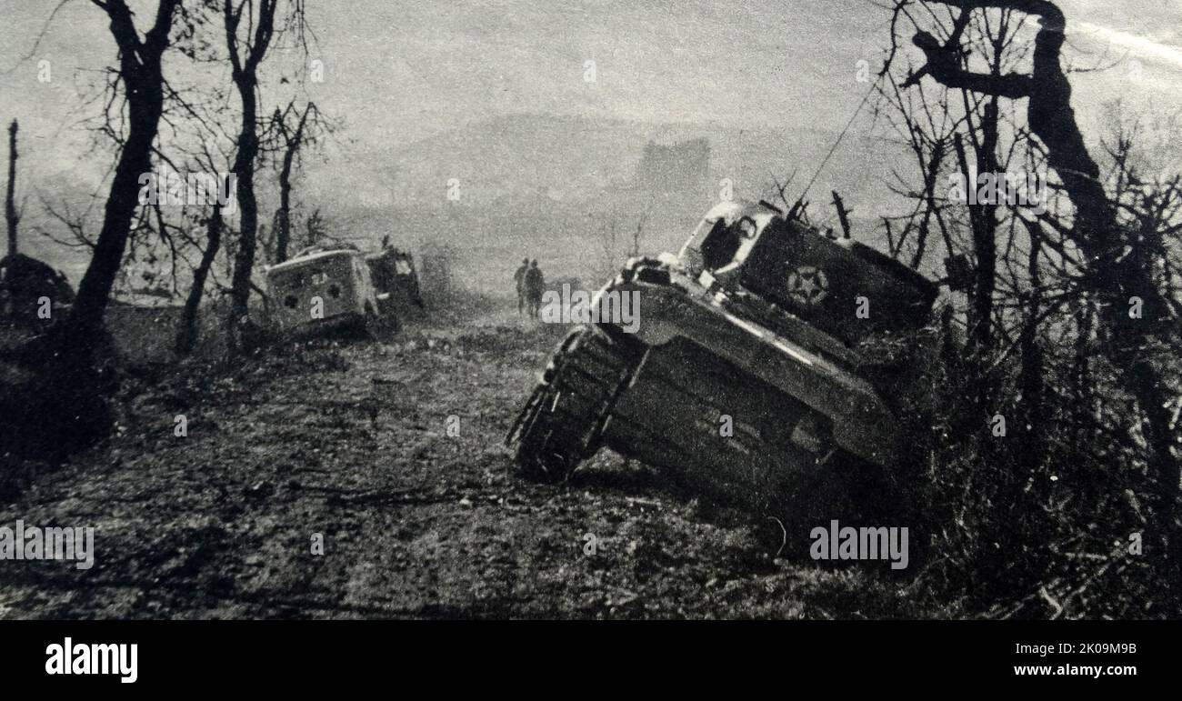 Sherman Panzer im Einsatz während des Zweiten Weltkriegs Der M4 Sherman, offiziell Medium Tank, M4, war der am häufigsten verwendete Medium Tank von den Vereinigten Staaten und westlichen Alliierten im Zweiten Weltkrieg Stockfoto