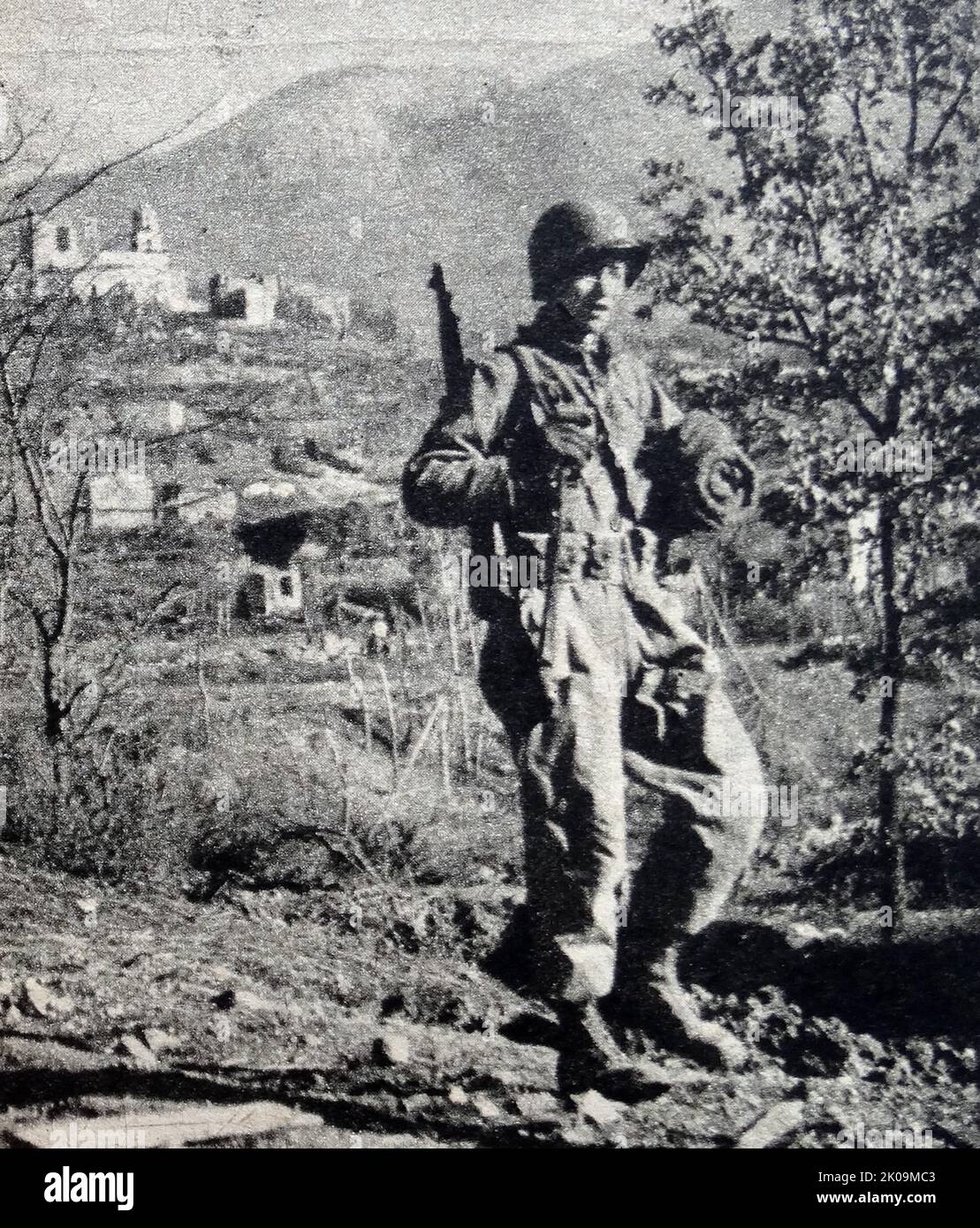 Soldaten erhalten während des Zweiten Weltkriegs eine gewisse Atempause von schweren Beschuss in der Nähe von Vittoria, Sizilien Stockfoto