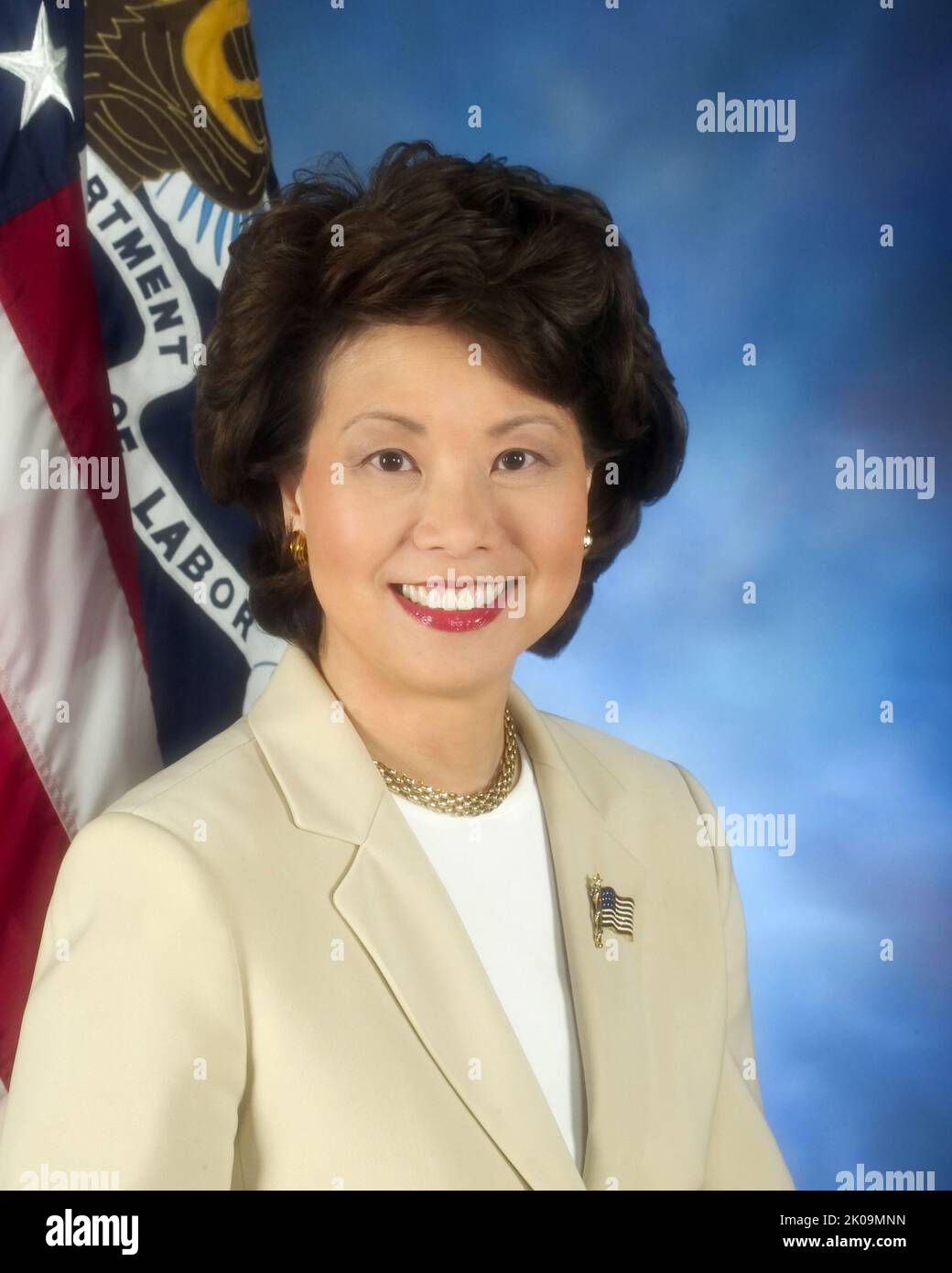 Elaine Lan Chao (geboren am 26. März 1953) ist eine amerikanische Geschäftsfrau und Regierungsbeamtin. Chao, Mitglied der Republikanischen Partei, war von 2017 bis 2021 Verkehrsminister von 18. in der Trump-Regierung und von 2001 bis 2009 Arbeitsminister von 24. in der Bush-Regierung. Stockfoto