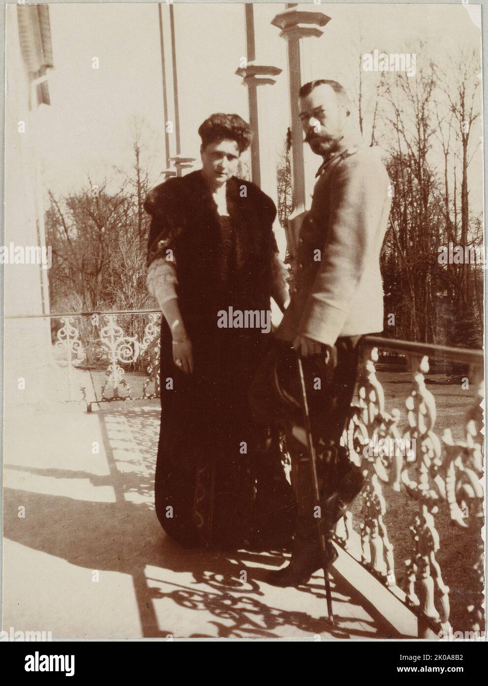 Zar Nikolaus II. Und Kaiserin Alexandra Feodorovna von Russland. Sie wurden alle während der russischen Revolution 1918 in bolschewistischer Gefangenschaft getötet Stockfoto