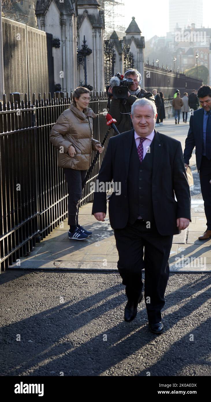 Ian Blackford (geboren am 14. Mai 1961) ist ein schottischer Politiker, der seit 2017 als Vorsitzender der Scottish National Party (SNP) im Unterhaus tätig ist. Ich habe das Parlament 2022 verlassen Stockfoto