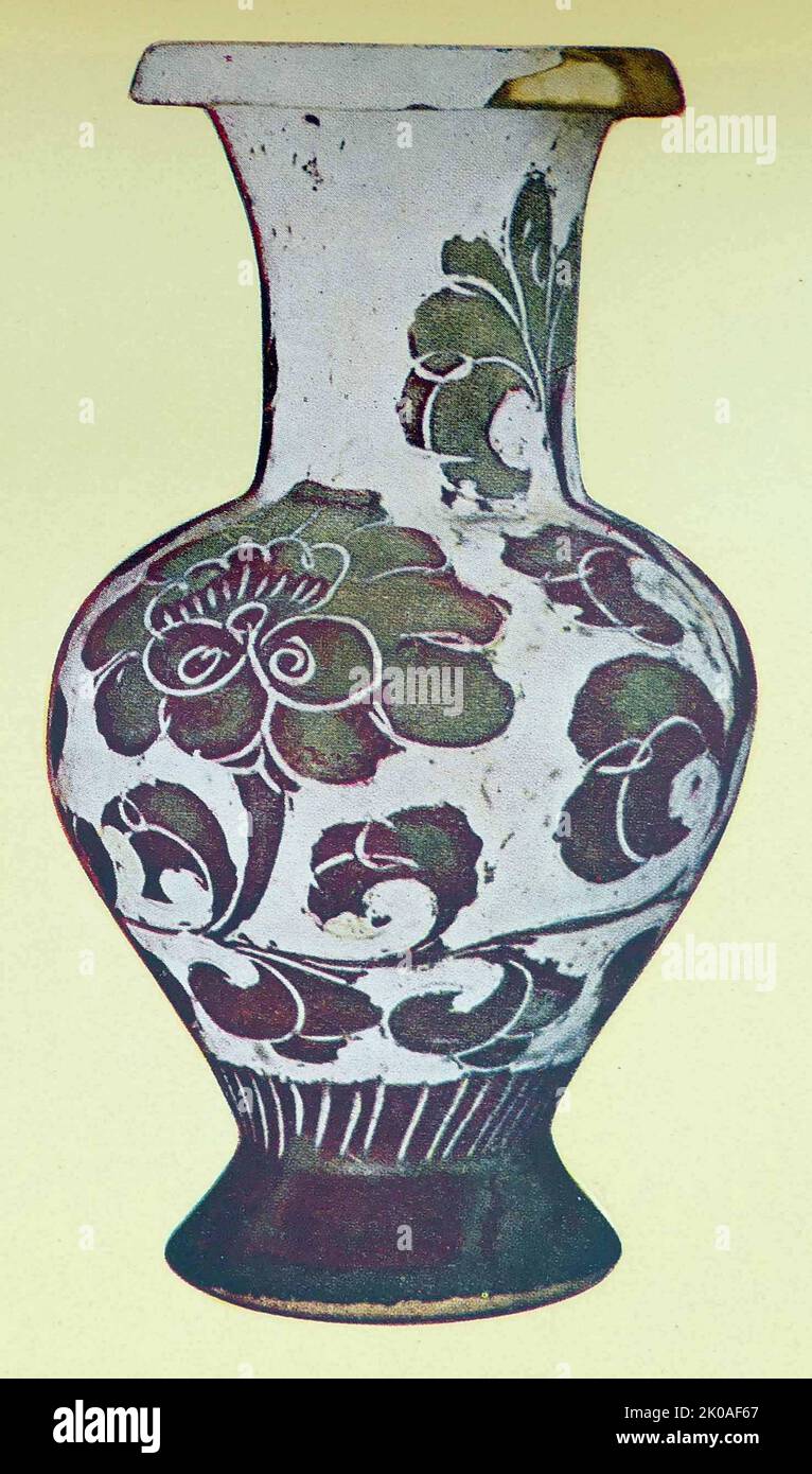 Flasche aus der Koryo (Goreyo) (Goreyo)-Dynastie. Temmoku-Glasur; Design von Flecken. Aus der Zeit der Koryo (Goreyo) (Goreyo) (918 - 1392) Stockfoto