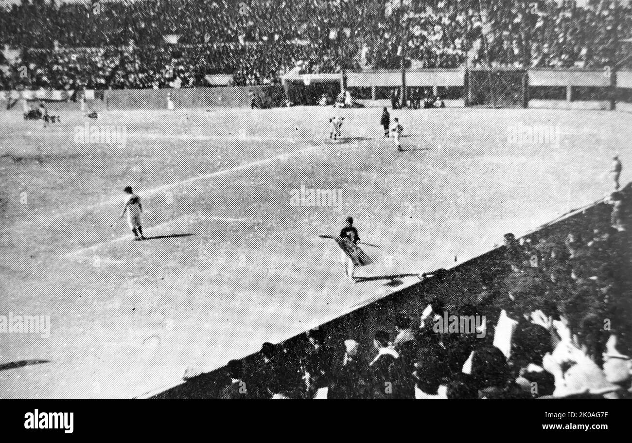 Eine Szene, in der Koreaner ein Baseballspiel beobachten Stockfoto