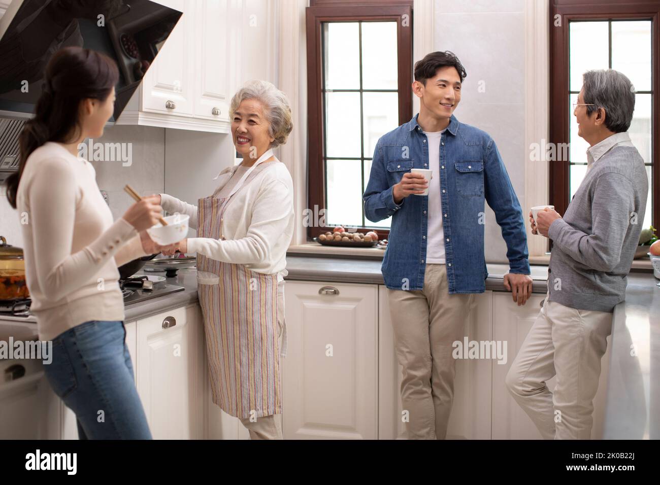 Chinesische Familie verbringt Zeit zusammen Stockfoto