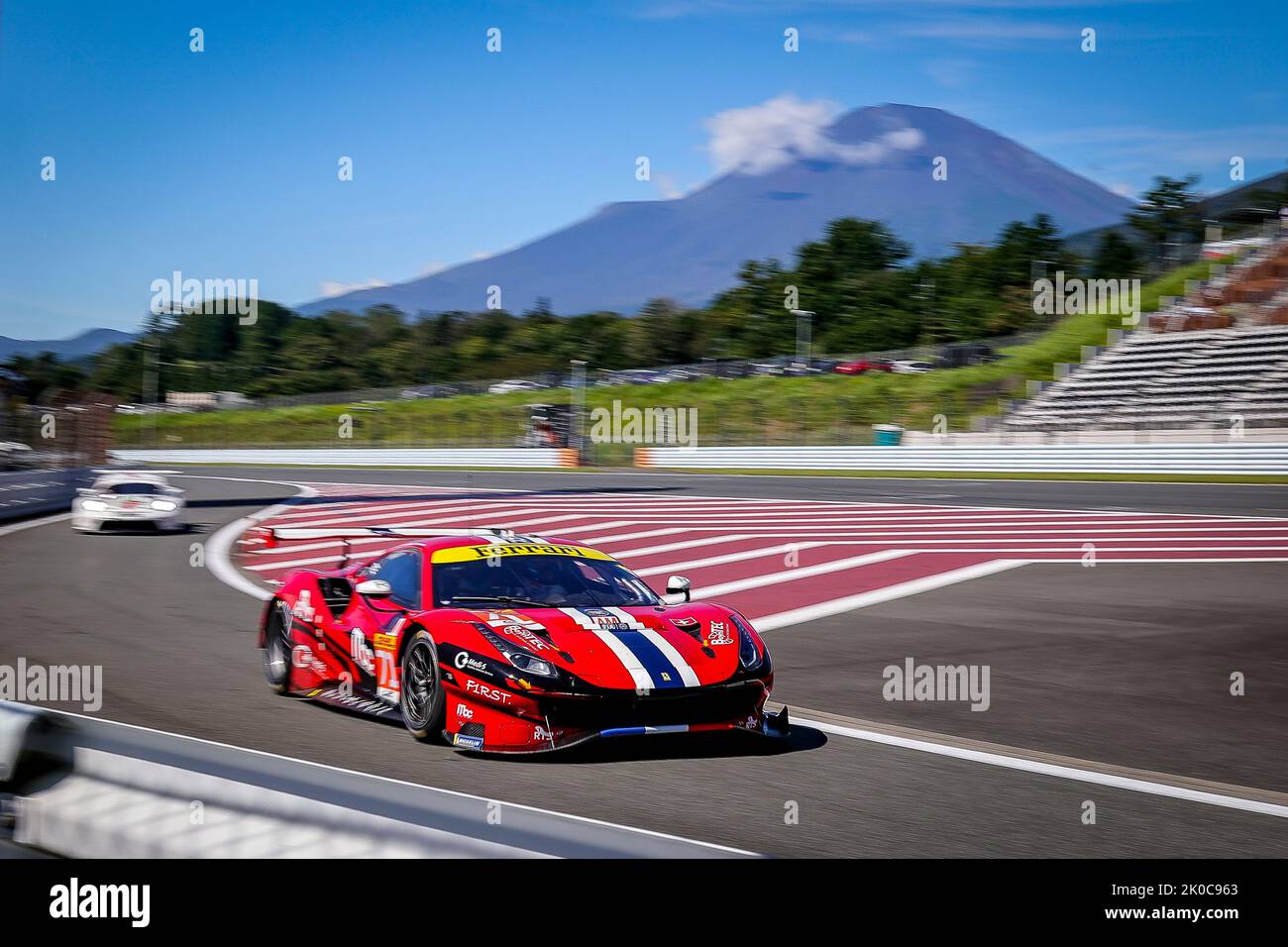 71 DEZOTEUX Franck (Fra), RAGUES Pierre (Fra), AUBRY Gabriel (Fra), Spirit of Race, Ferrari 488 GTE EVO, Aktion während der 6 Stunden von Fuji 2022, 5. Runde der FIA-Langstrecken-Weltmeisterschaft 2022 auf dem Fuji Speedway vom 8. Bis 11. September 2022 in Fuji, Japan - Foto Paulo Maria / DPPI Stockfoto