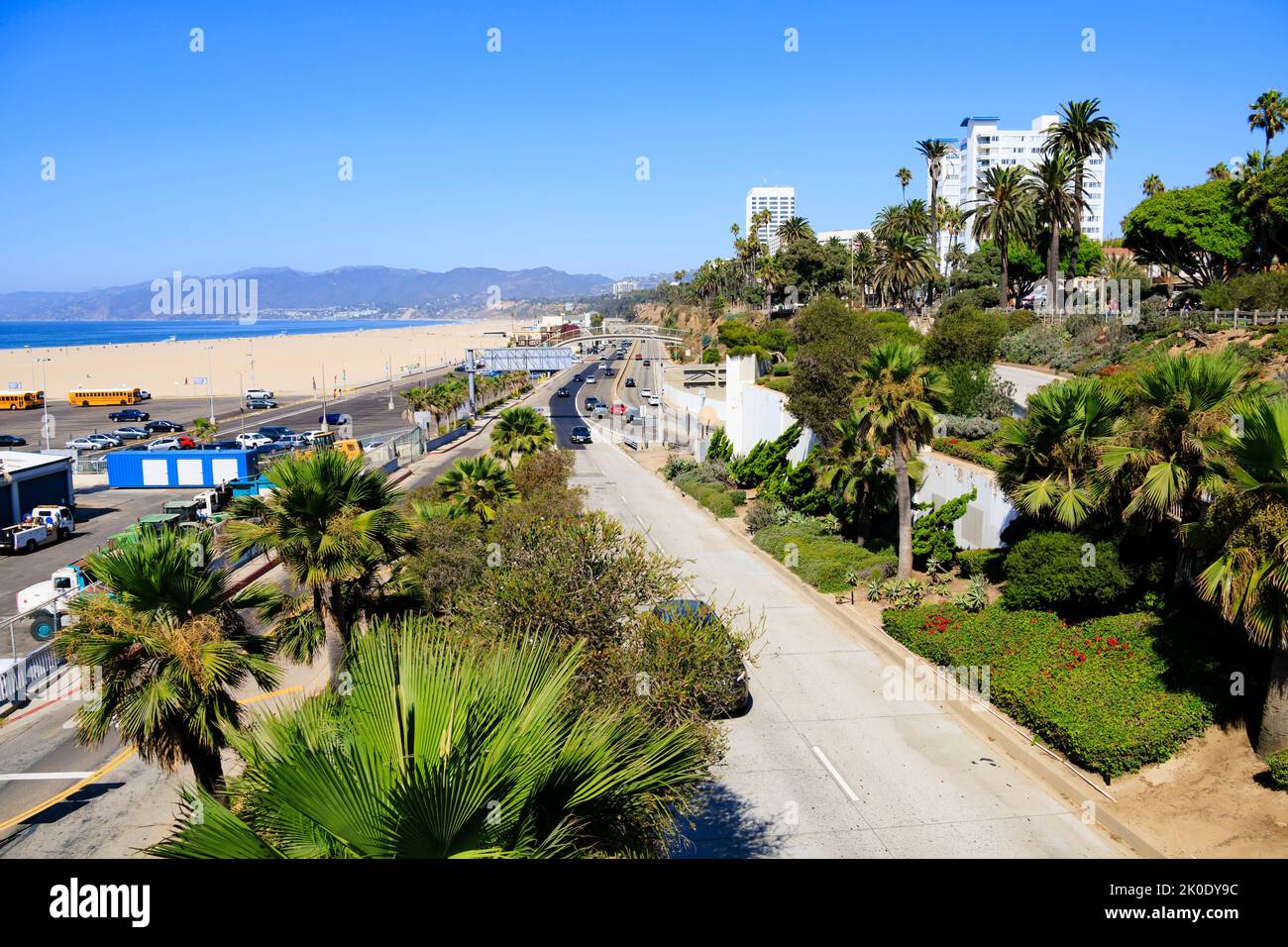 Pacific Coast Highway an der OceanAvenue, Abfahrt Downtown Santa Monica. Santa Monica, California, Vereinigte Staaten von amerika. USA. Oktober 2019 Stockfoto