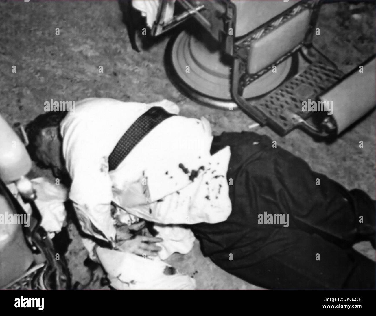 Frank Costello (1891 - 1973) Italienisch-amerikanischer Kriminalchef der Familie Luciano. 1957 überlebte Costello einen von Vito Genovese angeordneten und von Vincent Gigante verübten Attentat. Die Auseinandersetzung überzeugte Costello jedoch, die Macht an Genua zu geben und sich in den Ruhestand zu zurückziehen. Stockfoto