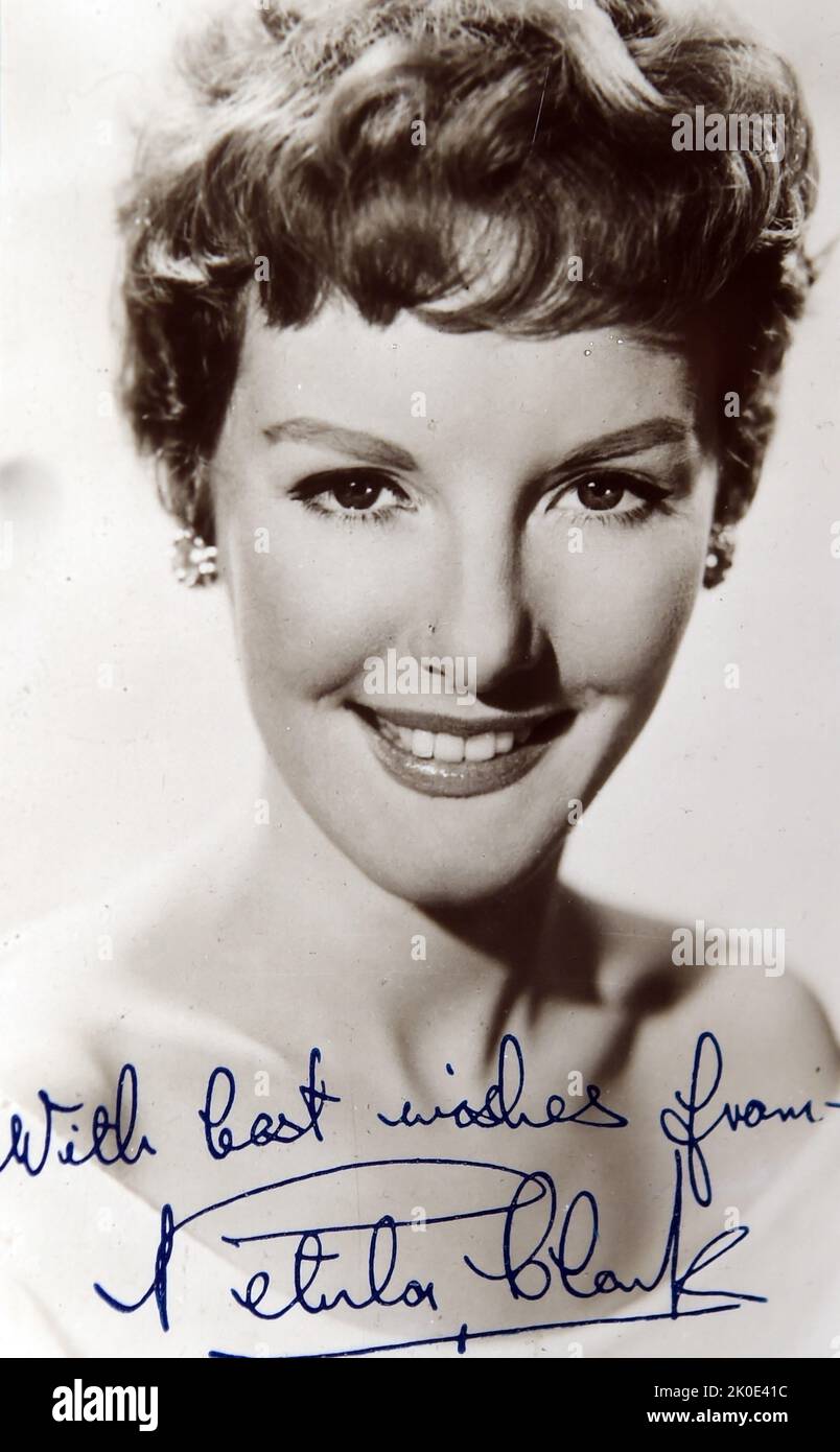 Petula Sally Olwen Clark, CBE (geboren am 15. November 1932) ist eine britische Sängerin, Schauspielerin und Komponistin, 1956. Stockfoto