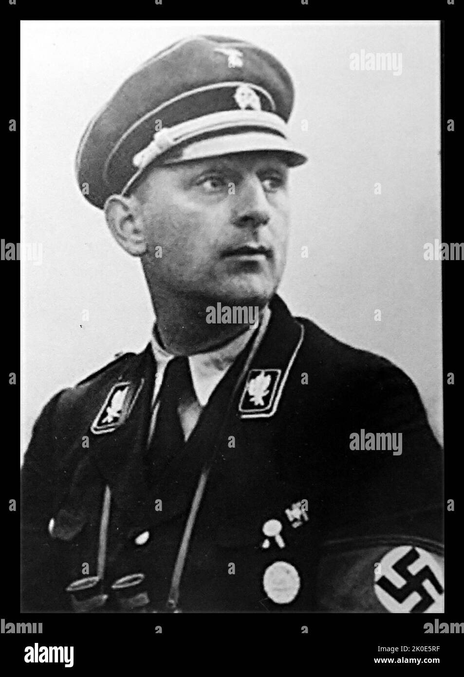 Kurt Daluege (1897 - 1946); Chef der nationaluniformierten Ordnungspolizei des nationalsozialistischen Deutschlands. Nach dem Attentat von Reinhard Heydrich im Jahr 1942 diente er als stellvertretender Protektor für das Protektorat Böhmen und Mähren. Nach dem Ende des Zweiten Weltkriegs wurde er an die Tschechoslowakei ausgeliefert, 1946 vor Gericht gestellt, verurteilt und hingerichtet. Stockfoto