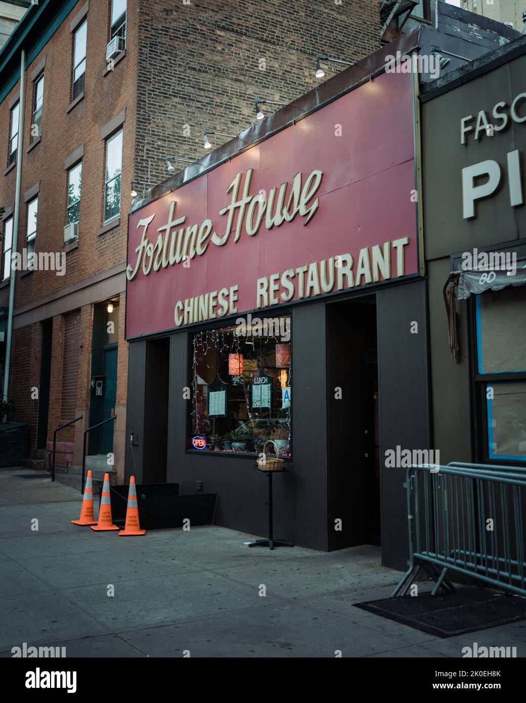 Fortune House Vintage-Schild in Brooklyn Heights, Brooklyn, New York Stockfoto