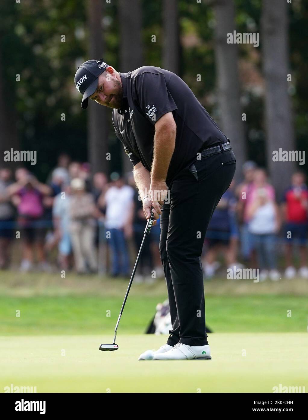 Shane Lowry Putting am vierten Tag der BMW PGA Championship im Wentworth Golf Club, Virginia Water. Bilddatum: Sonntag, 11. September 2022. Stockfoto
