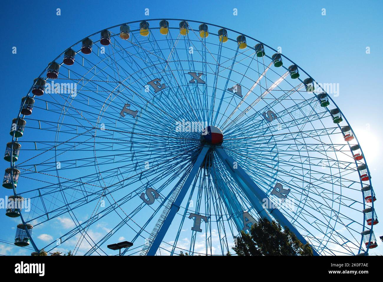 Der Texas Star, ein großes Riesenrad, steht auf dem Gelände der Texas State Fairgrounds in Dallas Stockfoto