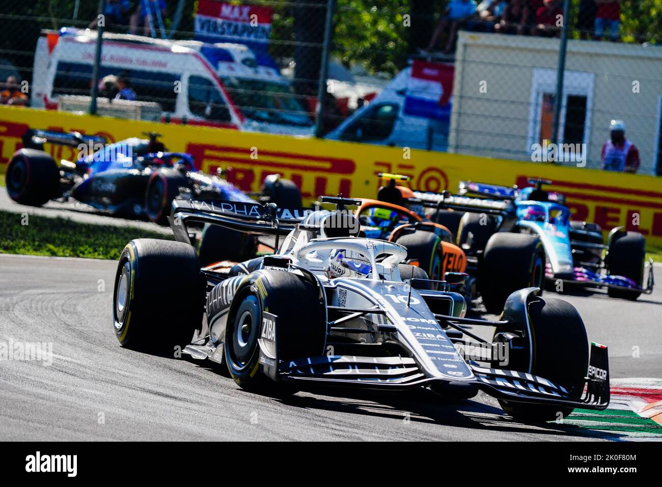 Monza, Italien. 11. September 2022. Pierre Gasly fährt die (10) Scuderia AlphaTauri AT03 während 2022 Formel 1 Pirelli Gran Premio d'Italia - Grand Prix von Italien - Rennen, Formel 1 Meisterschaft in Monza, Italien, September 11 2022 Quelle: Independent Photo Agency/Alamy Live News Stockfoto