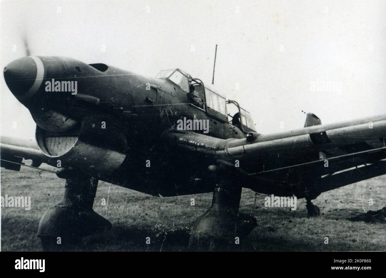 WW2 Vintage Foto des deutschen Fliegertauchbombers Junkers Ju-87 Stuka in URSS - zweiter Weltkrieg Stockfoto
