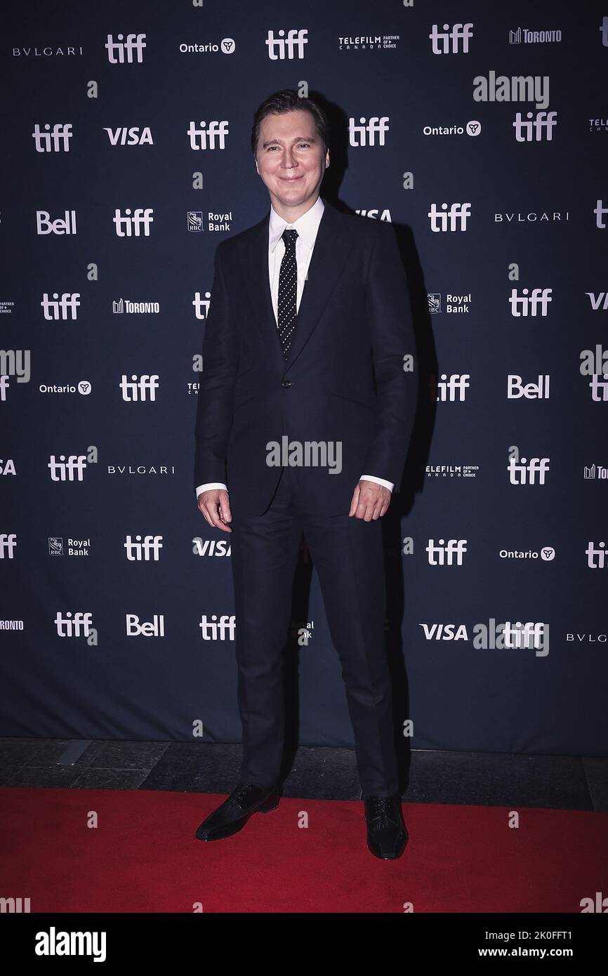 Paul Dano nimmt an der Premiere von „The Fabelmans“ während des Toronto International Film Festival 2022 im Princess of Wales Theatre am 10. September 2022 in Toronto, Ontario, Teil. Foto: Myles Herodes/imageSPACE /MediaPunch Stockfoto