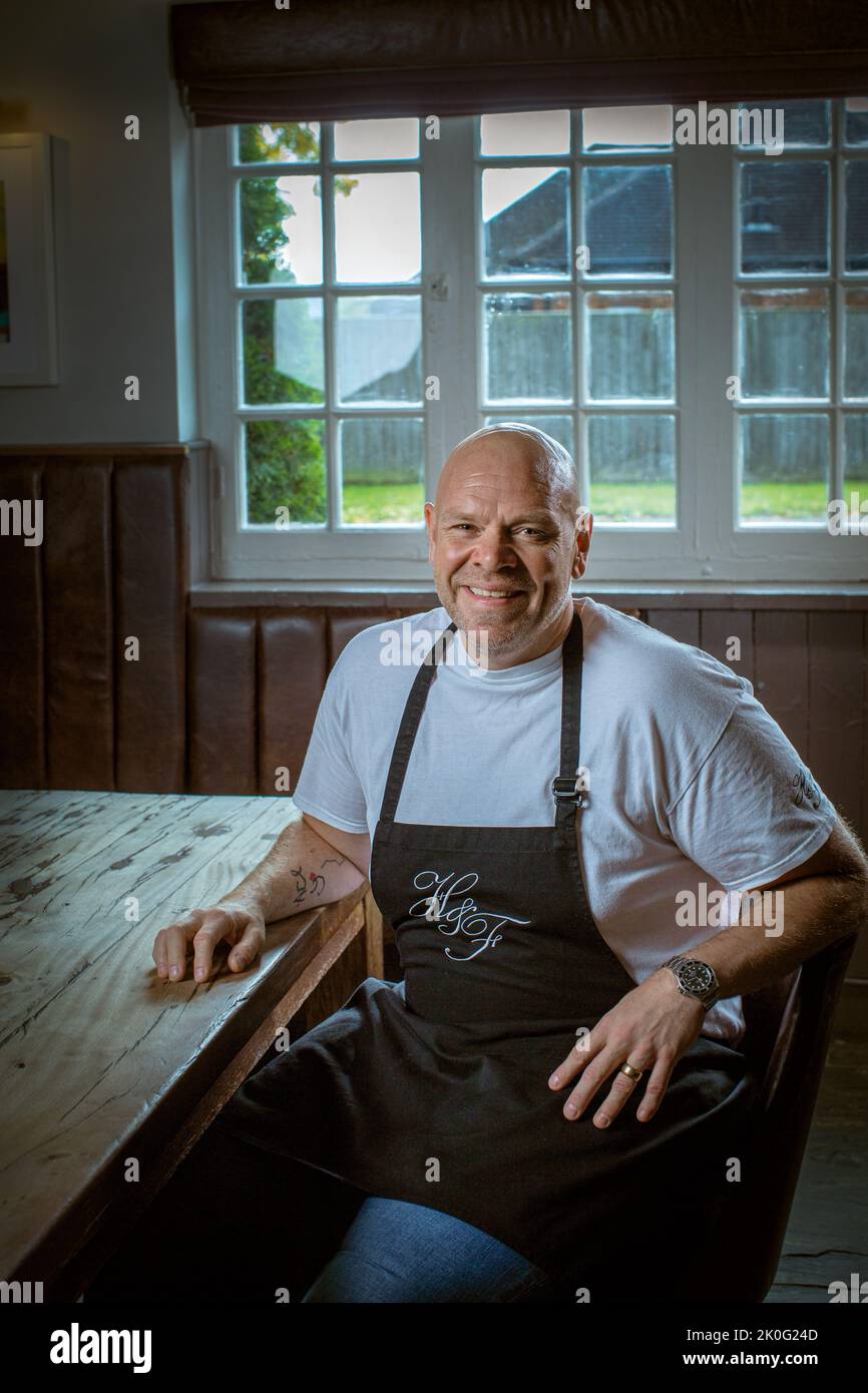 Tom Kerridge, The Hand & Flowers, Marlow, Buckinghamshire, Großbritannien.Starkoch Tom Kerridge in seinem Marlow Restaurant The Hand and Flowers. Stockfoto