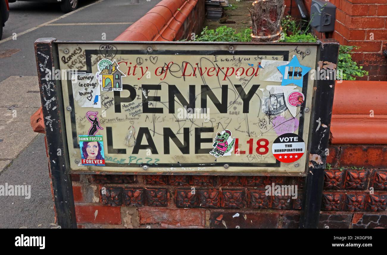 City of Liverpool Street sign Penny Lane, in L18, Merseyside, wurde im Februar 1967 von den Beatles als Doppel-A-Side Single veröffentlicht Stockfoto
