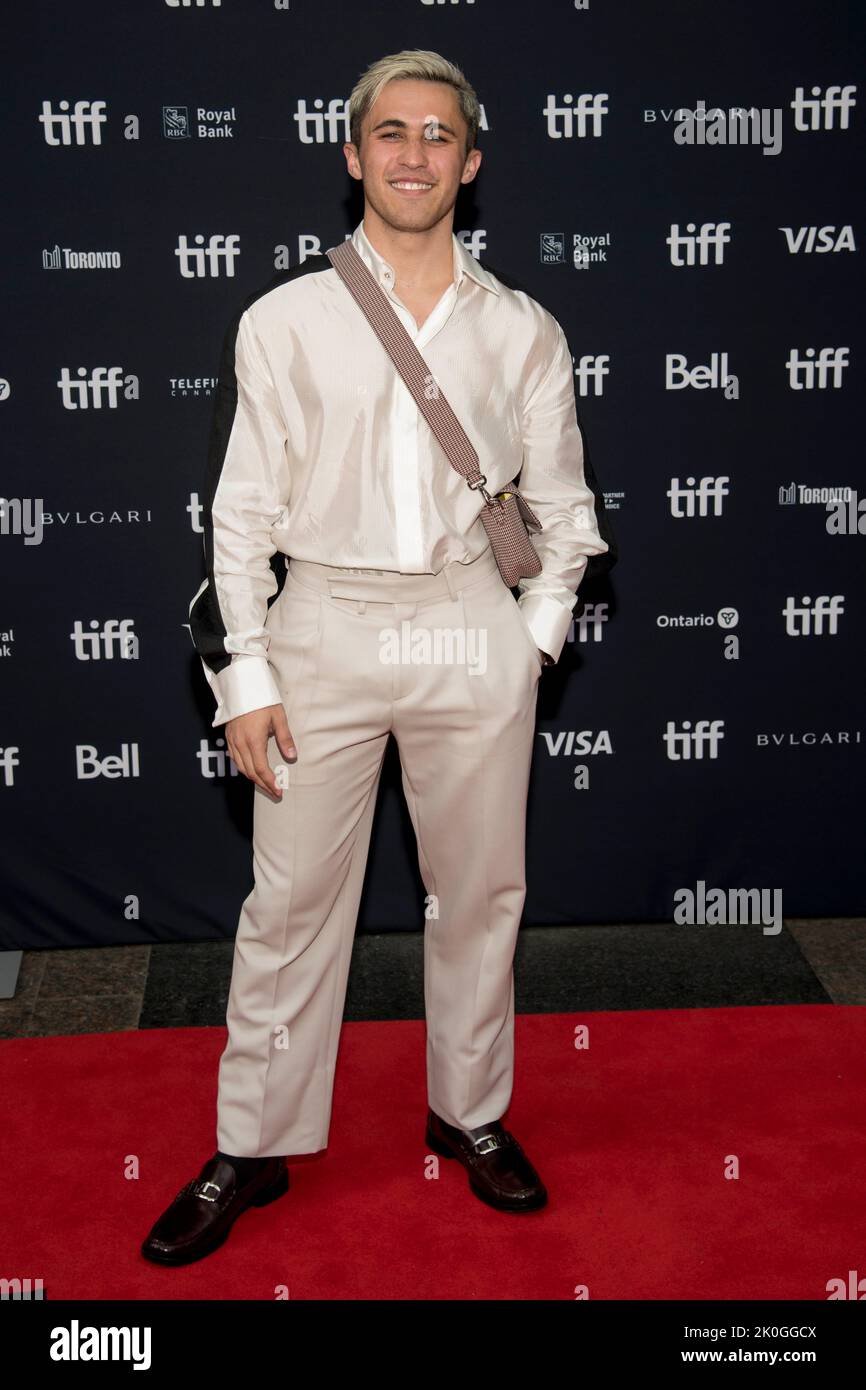 11. September 2022, Toronto, Ontario, Kanada: Chris Olsen nimmt an der ''My Policeman''-Premiere während des Toronto International Film Festival 2022 im Princess of Wales Theatre am 11. September 2022 in Toronto, Ontario, Kanada, Teil. (Bild: © Angel Marchini/ZUMA Press Wire) Stockfoto