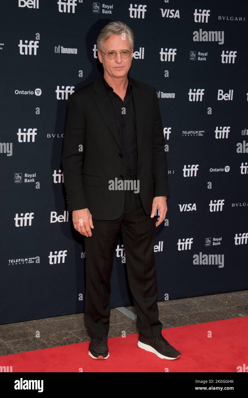 11. September 2022, Toronto, Ontario, Kanada: Linus Roache nimmt an der ''My Policeman''-Premiere während des Toronto International Film Festival 2022 im Princess of Wales Theatre am 11. September 2022 in Toronto, Ontario, Kanada, Teil. (Bild: © Angel Marchini/ZUMA Press Wire) Stockfoto