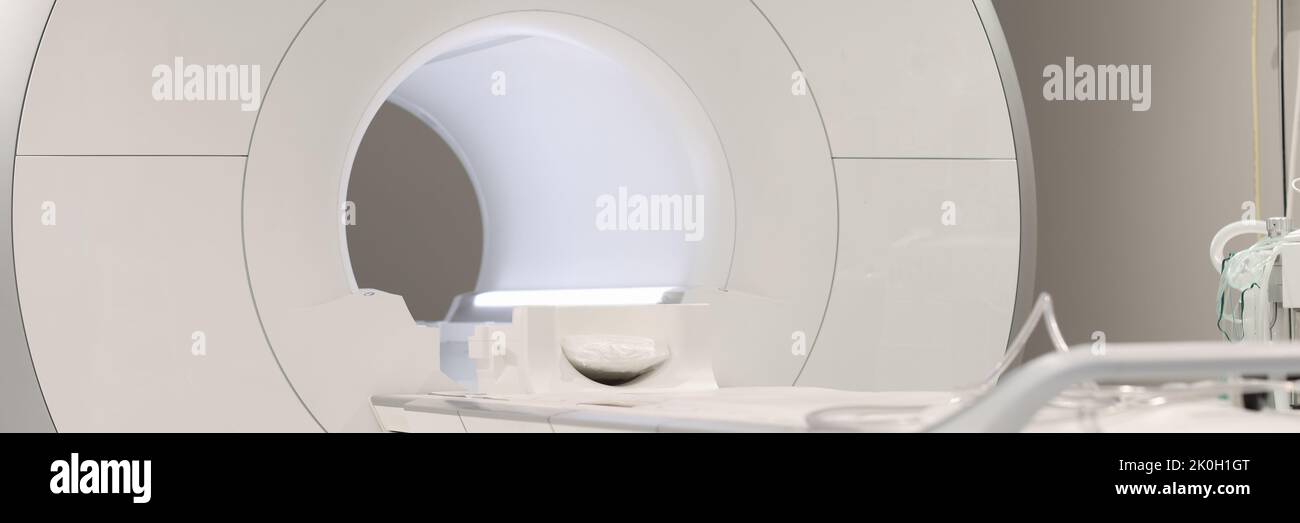 MRT-Magnetresonanztomographie im Krankenhaus Stockfoto