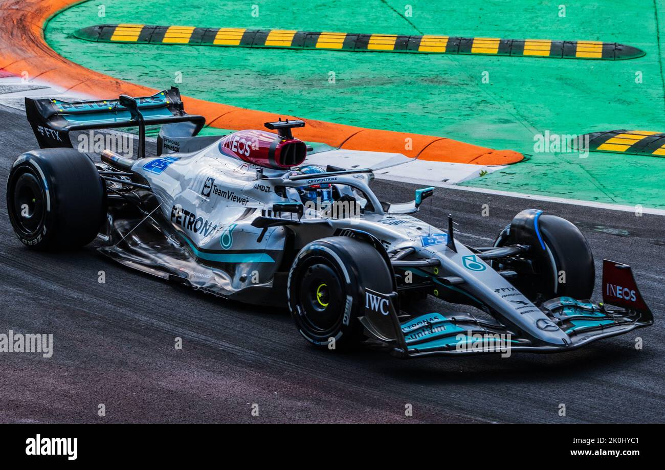 MONZA, Italien, 09. September 2022; #63, George RUSSEL, GBR, Mercedes AMG F1 Team, Mercedes-AMG F1 W13 E Performance, während der Formel 1, F1, Italienische Gra Stockfoto