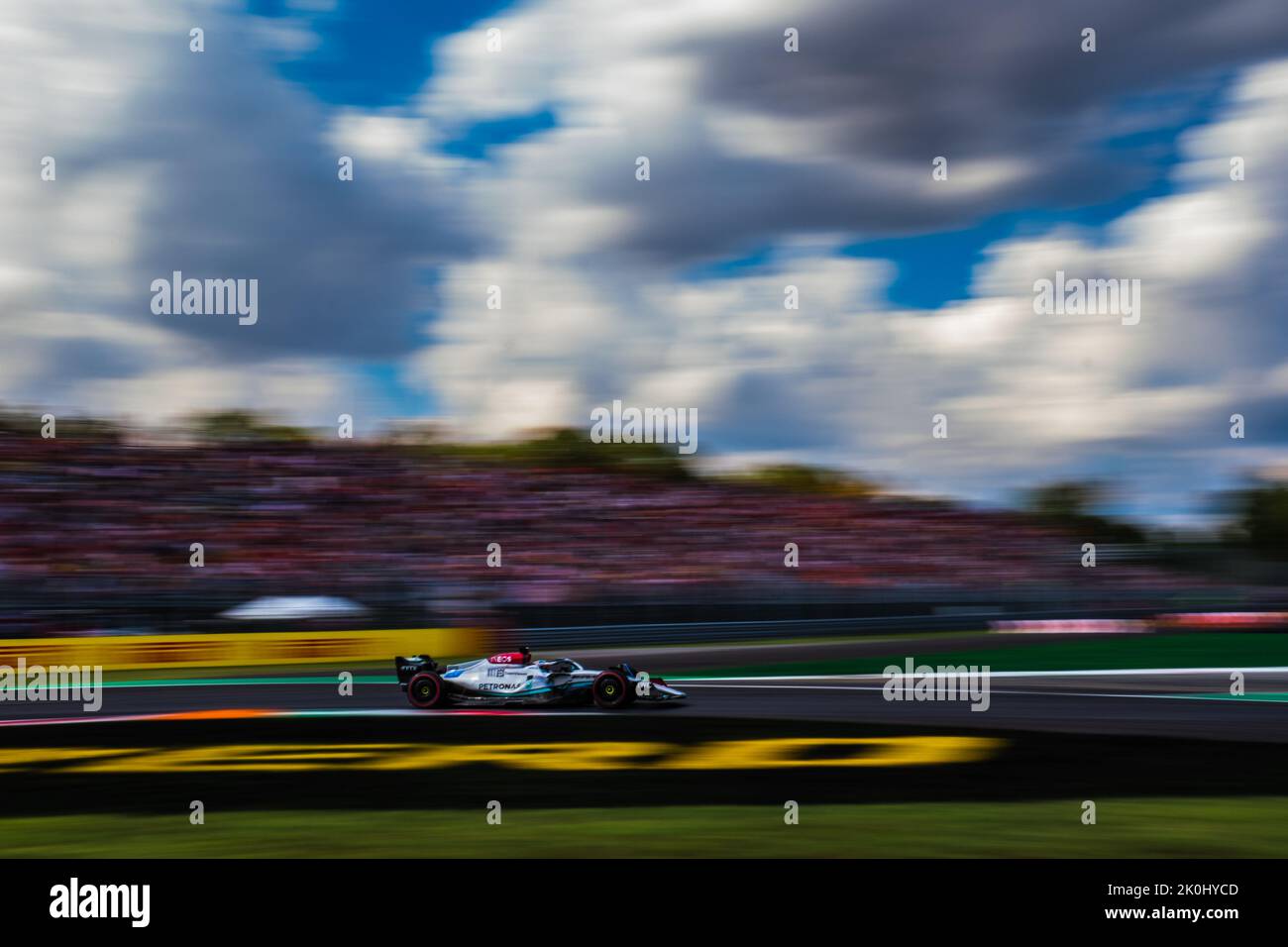 MONZA, Italien, 09. September 2022; #63, George RUSSEL, GBR, Mercedes AMG F1 Team, Mercedes-AMG F1 W13 E Performance, während der Formel 1, F1, Italienische Gra Stockfoto