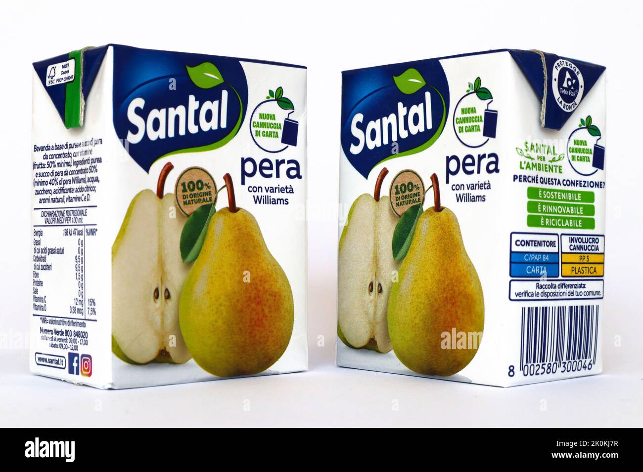 Santal Peach Saft. Santal ist eine italienische Marke für Säfte und Nektare. Parmalat, Lactalis Group Stockfoto