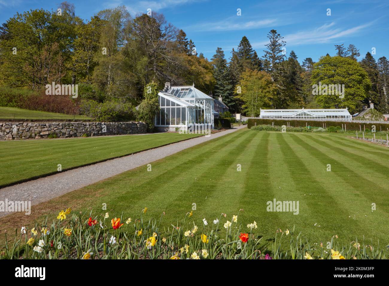 Schottland, Balmoral, Balmoral Castle, 2019, Mai, 14: Die Gärten von Balmoral Castle, Royal Deeside, Schottland. Stockfoto