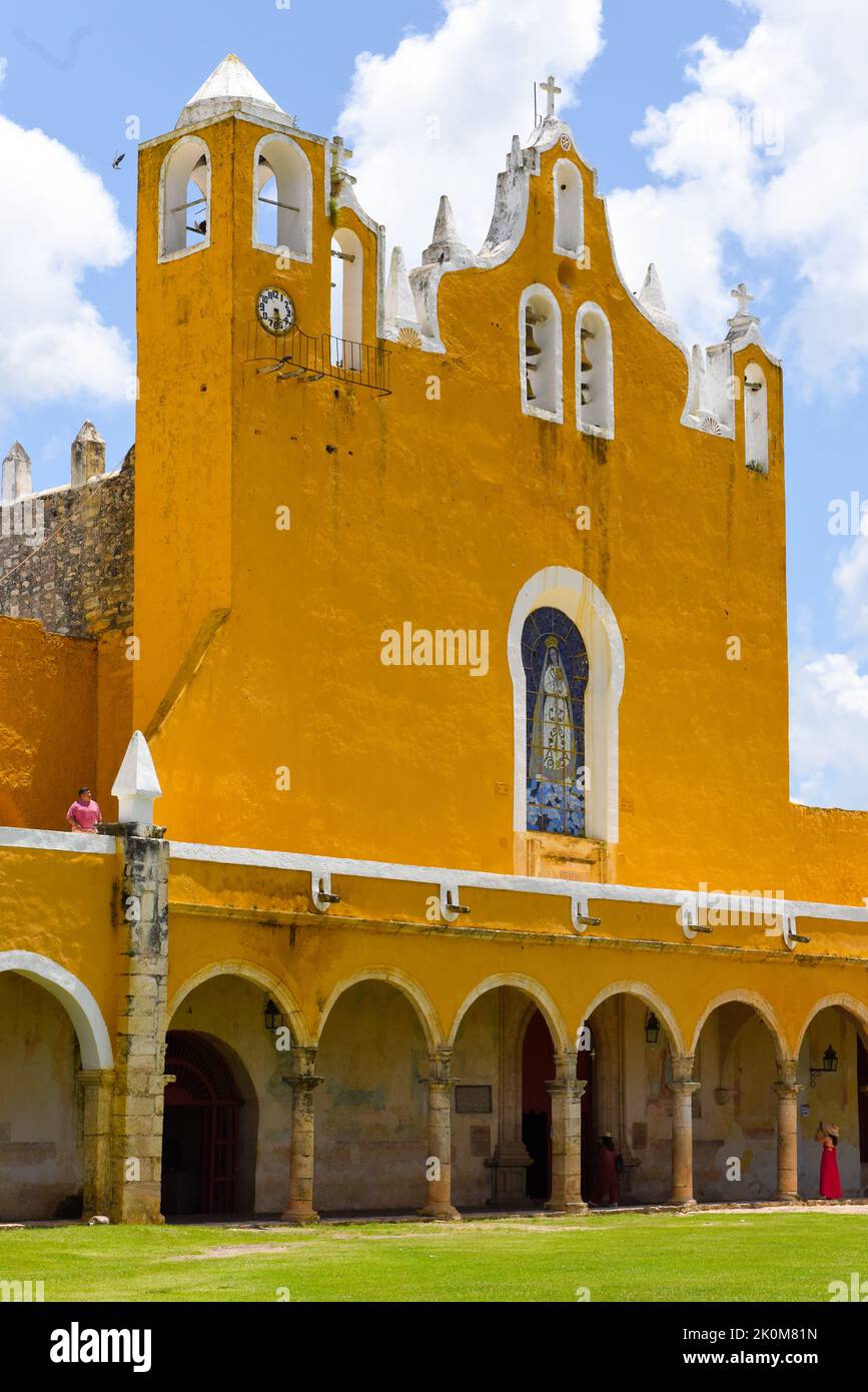 Das berühmte Kloster von San Antonio de Padua, Izamal, Yucatan, Mexiko Stockfoto